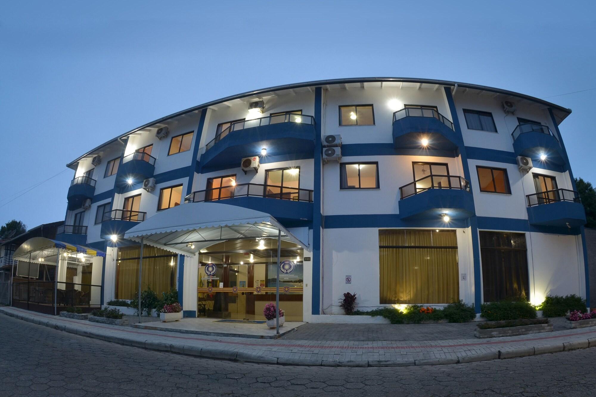 Varios Bombinhas Palace Hotel