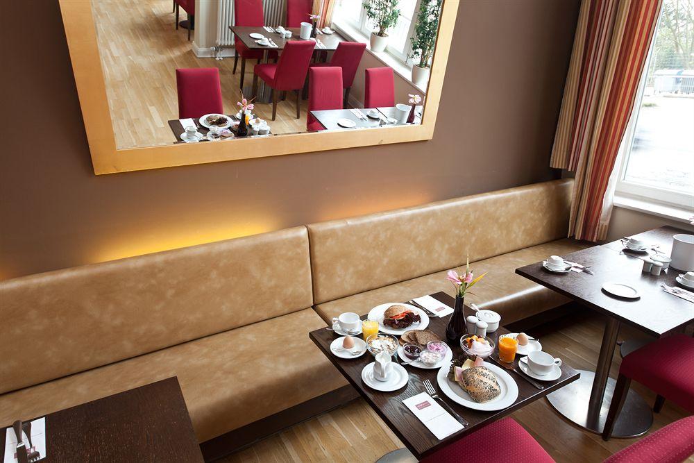 Bar/Salón Hotel Holstenwall
