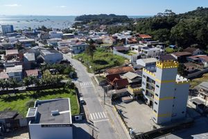Alojamiento - POUSADA CASTELO DO REI