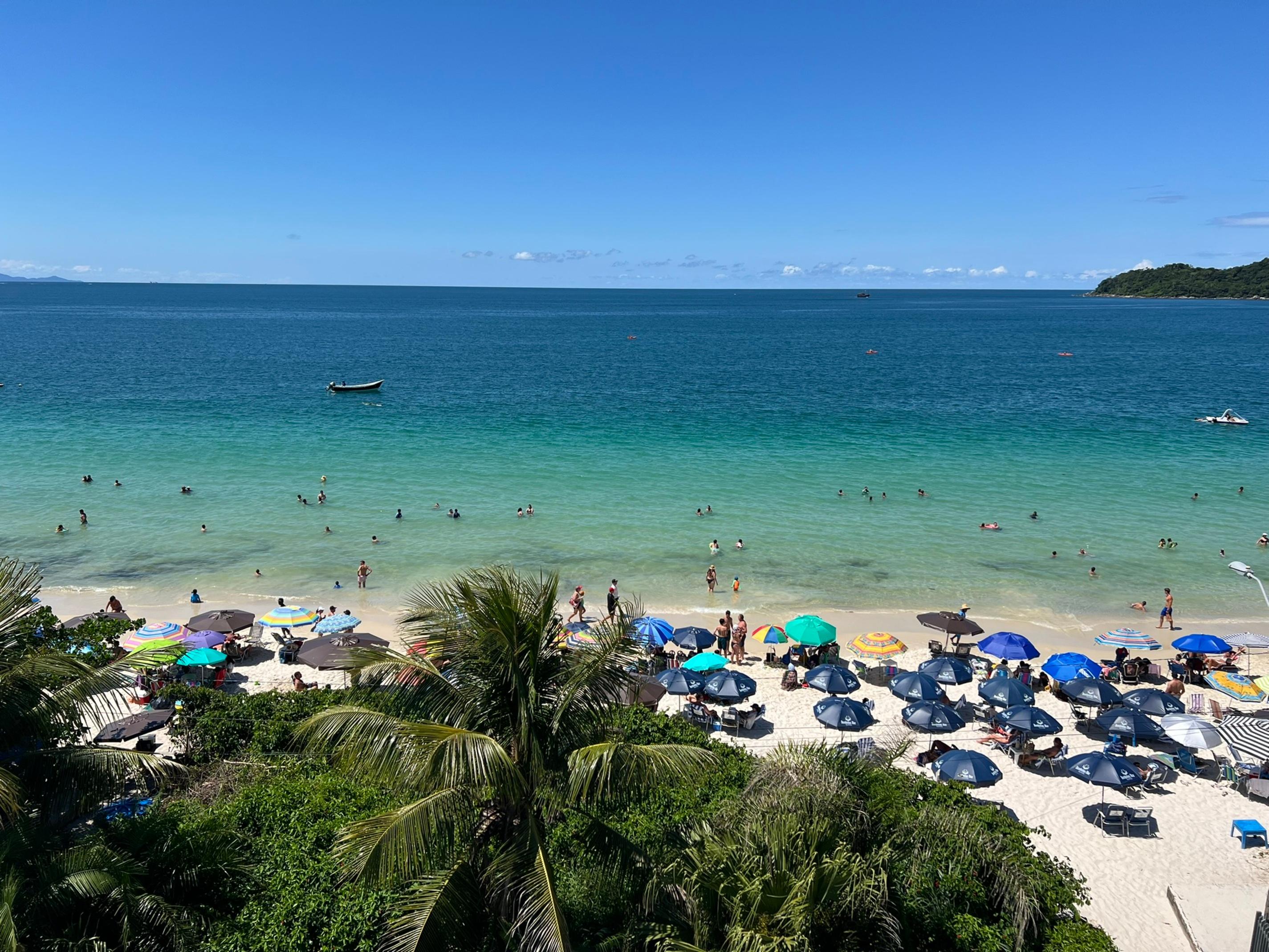 Playa Bombinhas Blue Suítes for Adults
