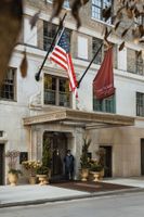 Alojamiento - The Surrey A Corinthia Hotel