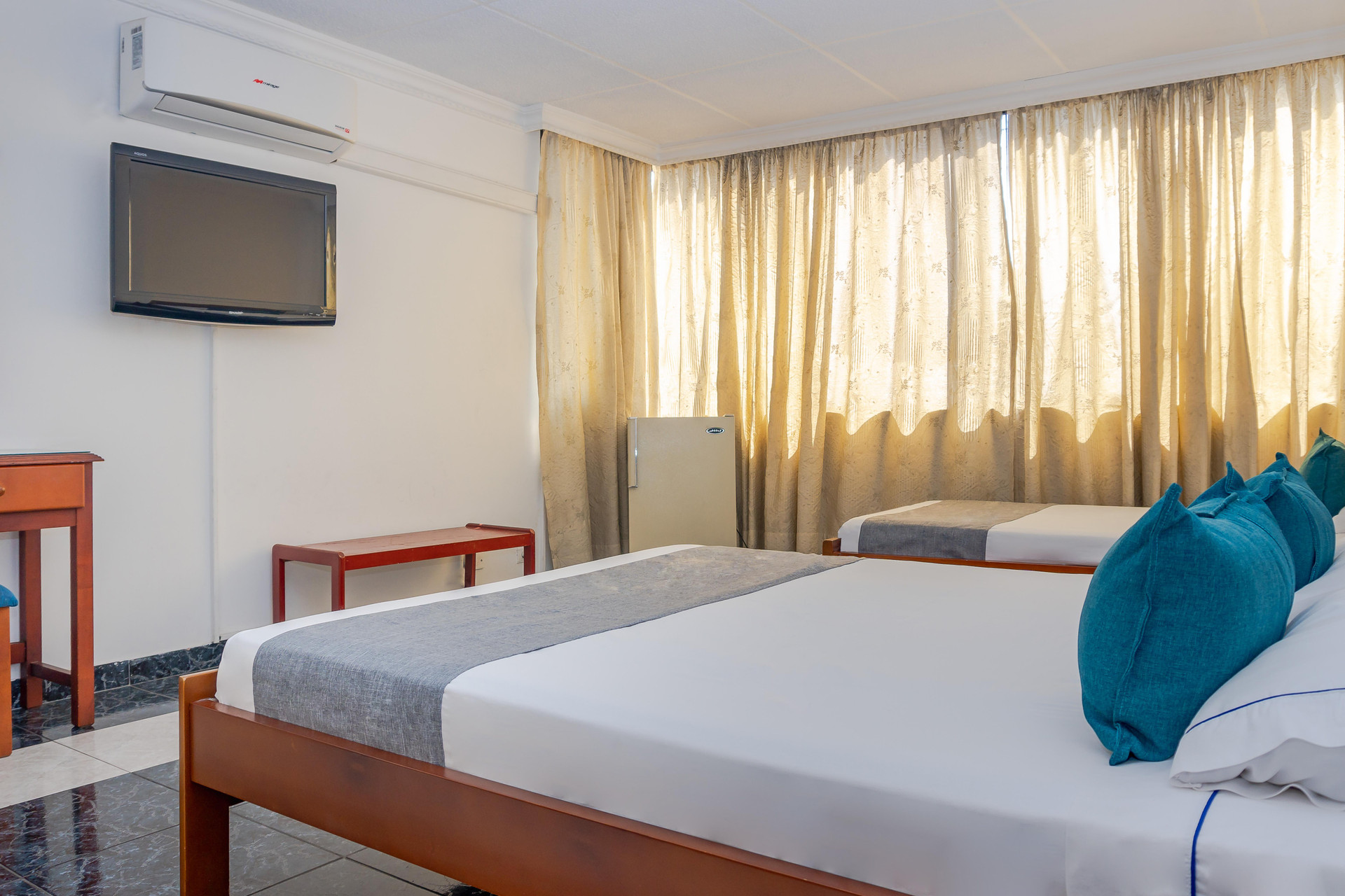 Set de Habitación Hotel Dinastia Real Neiva