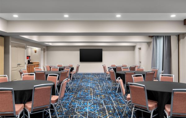 Hampton Inn & Suites Fresno