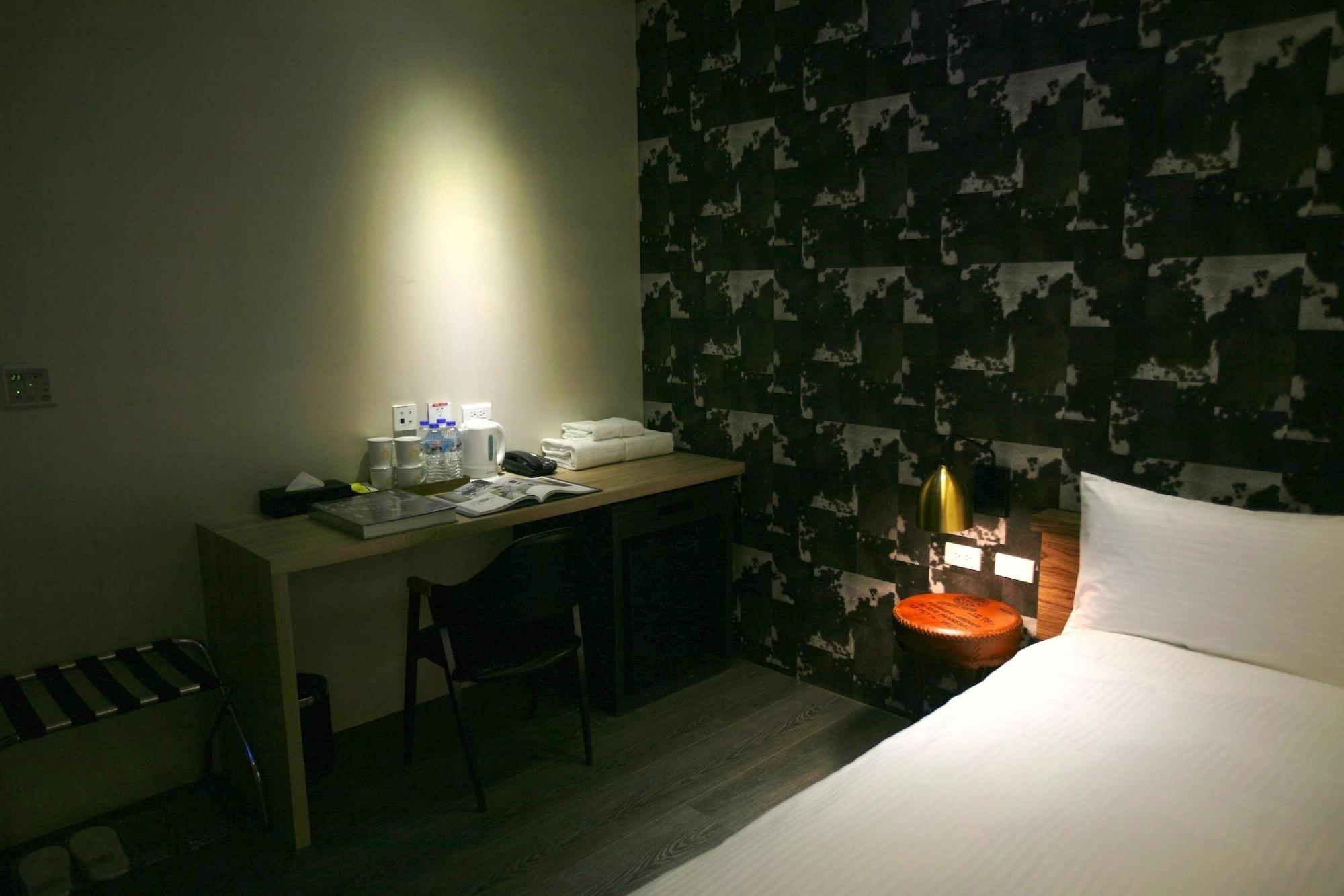 Set de Habitación G11 Hotel