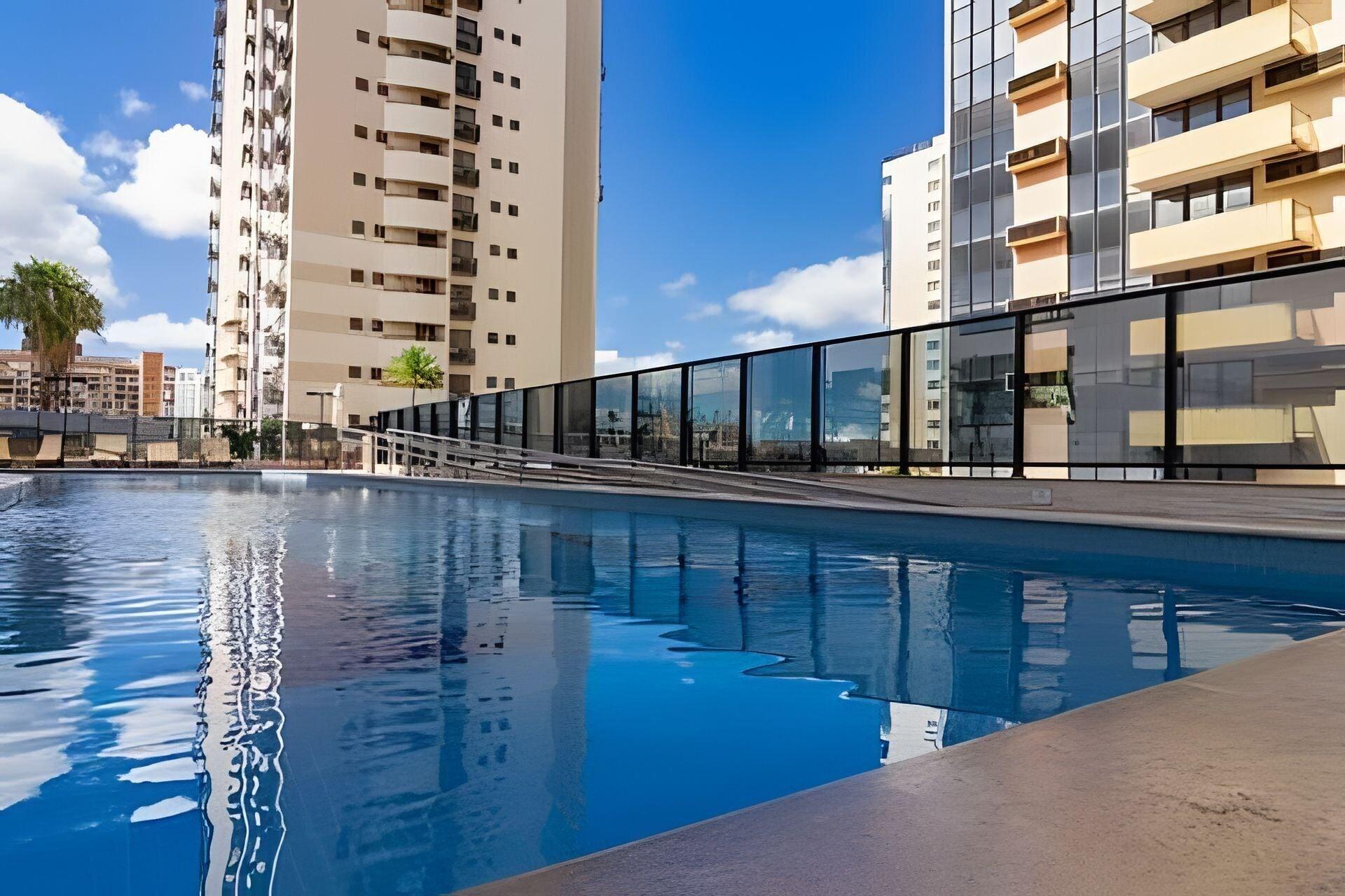 Vista Piscina OZPED Flats Particulares Athos Bulcão