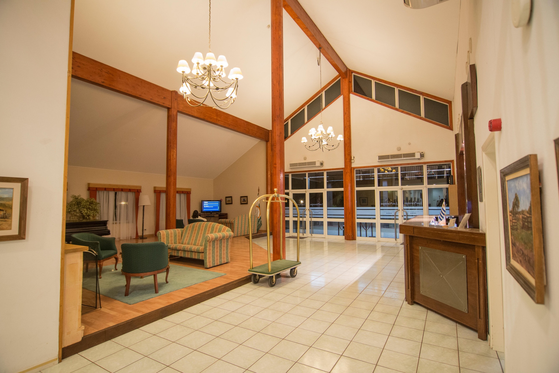 Vista Lobby Los Naranjos Resort & Spa Termal