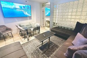 Alquiler Vacacional - Oceanfront perfect for Bachelor/ette and Reunions