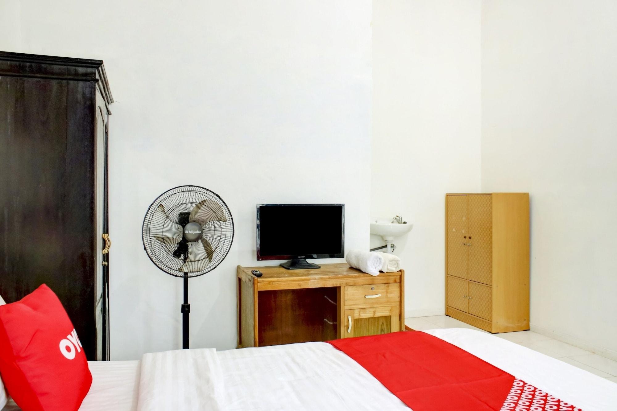 Set de Habitación OYO 2301 Hocky Guest House