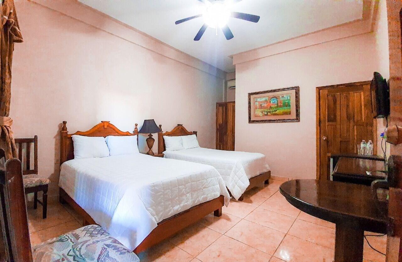 Habitación Hotel Versalles