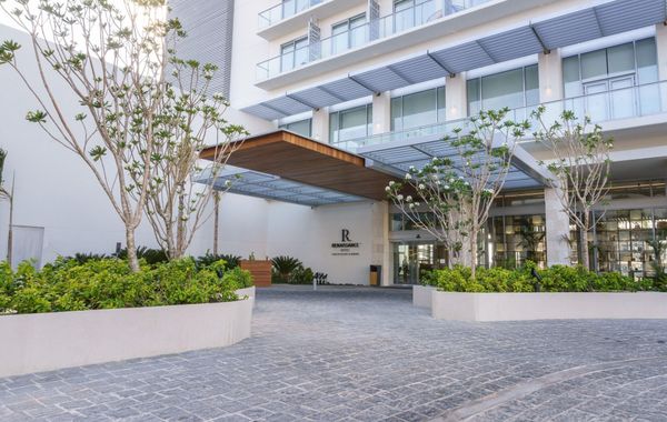 Renaissance Cancun Resort & Marina - Hoteles cerca del Aeropuerto de Cancún