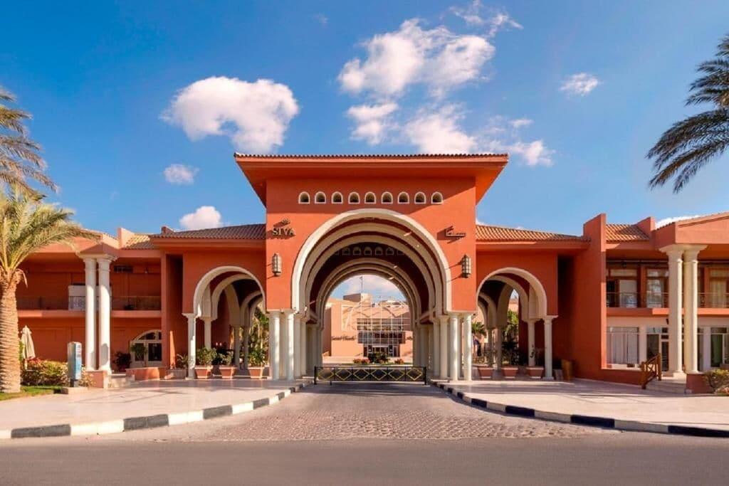 Vista Exterior Siva Grand Beach Hotel