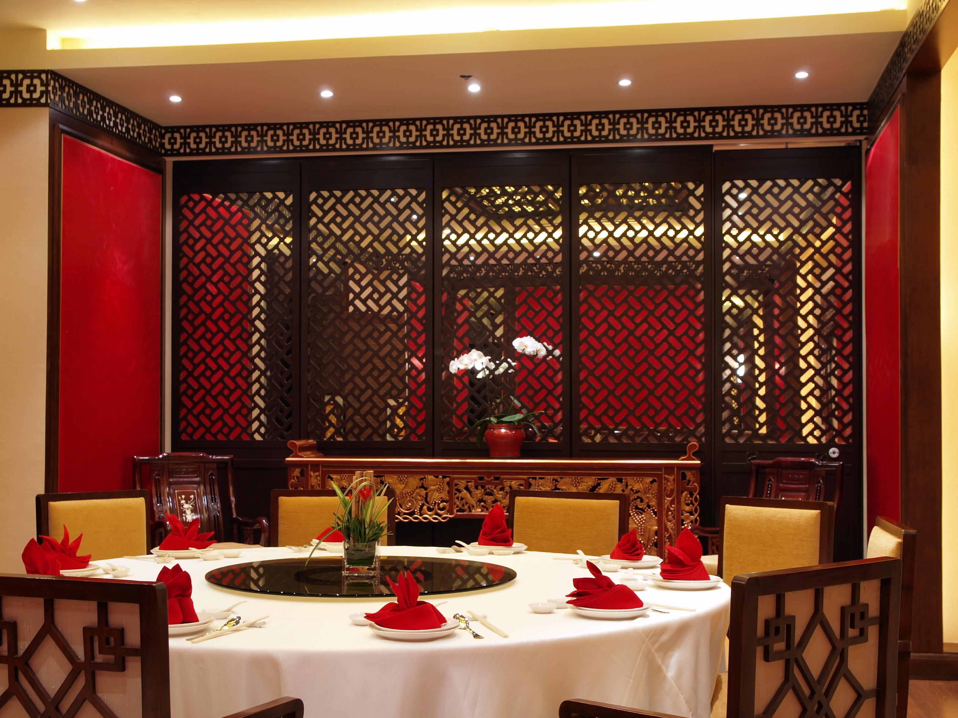 Restaurant The Manila Hotel