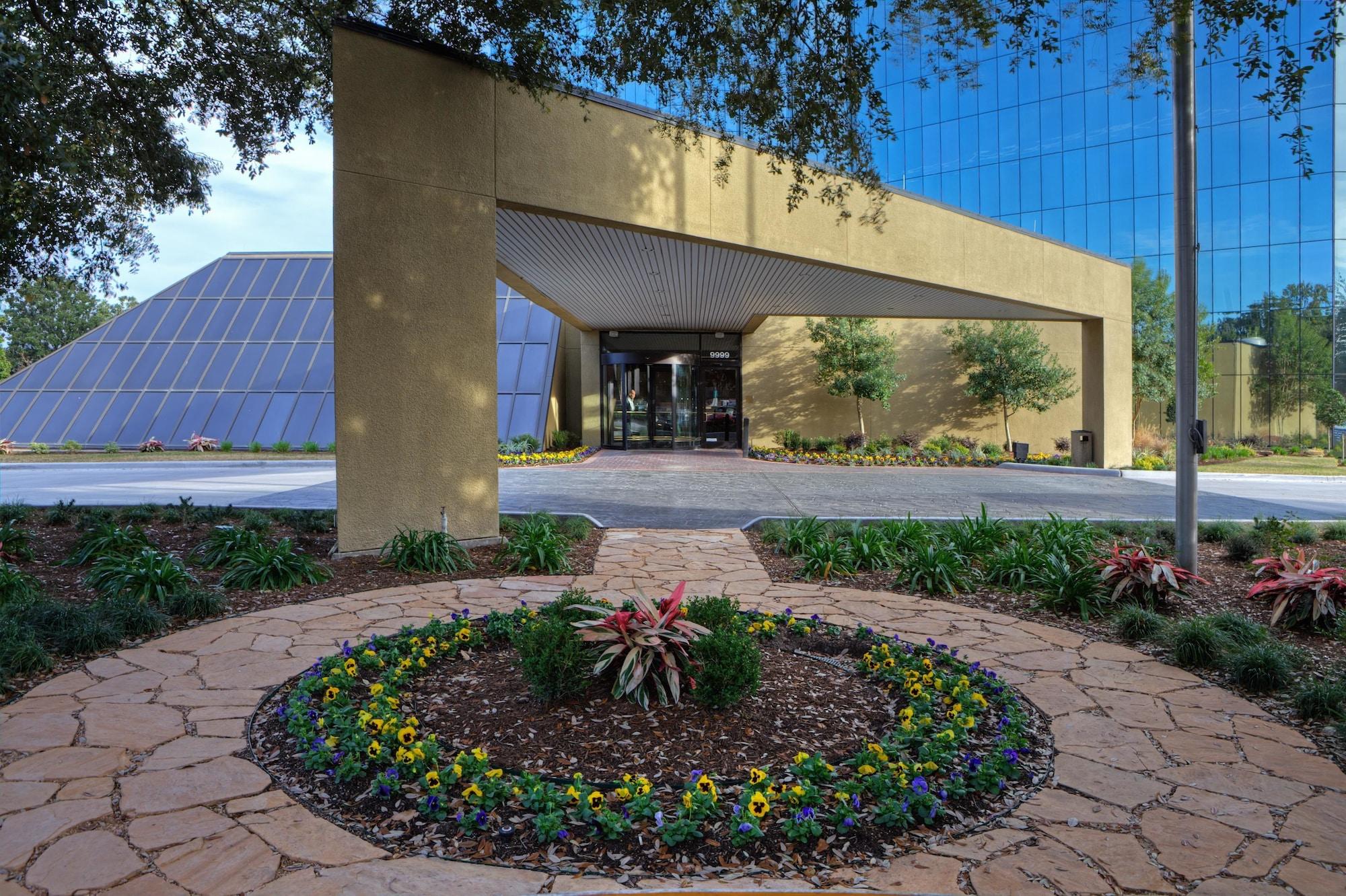 Vista da fachada Hilton Houston Westchase