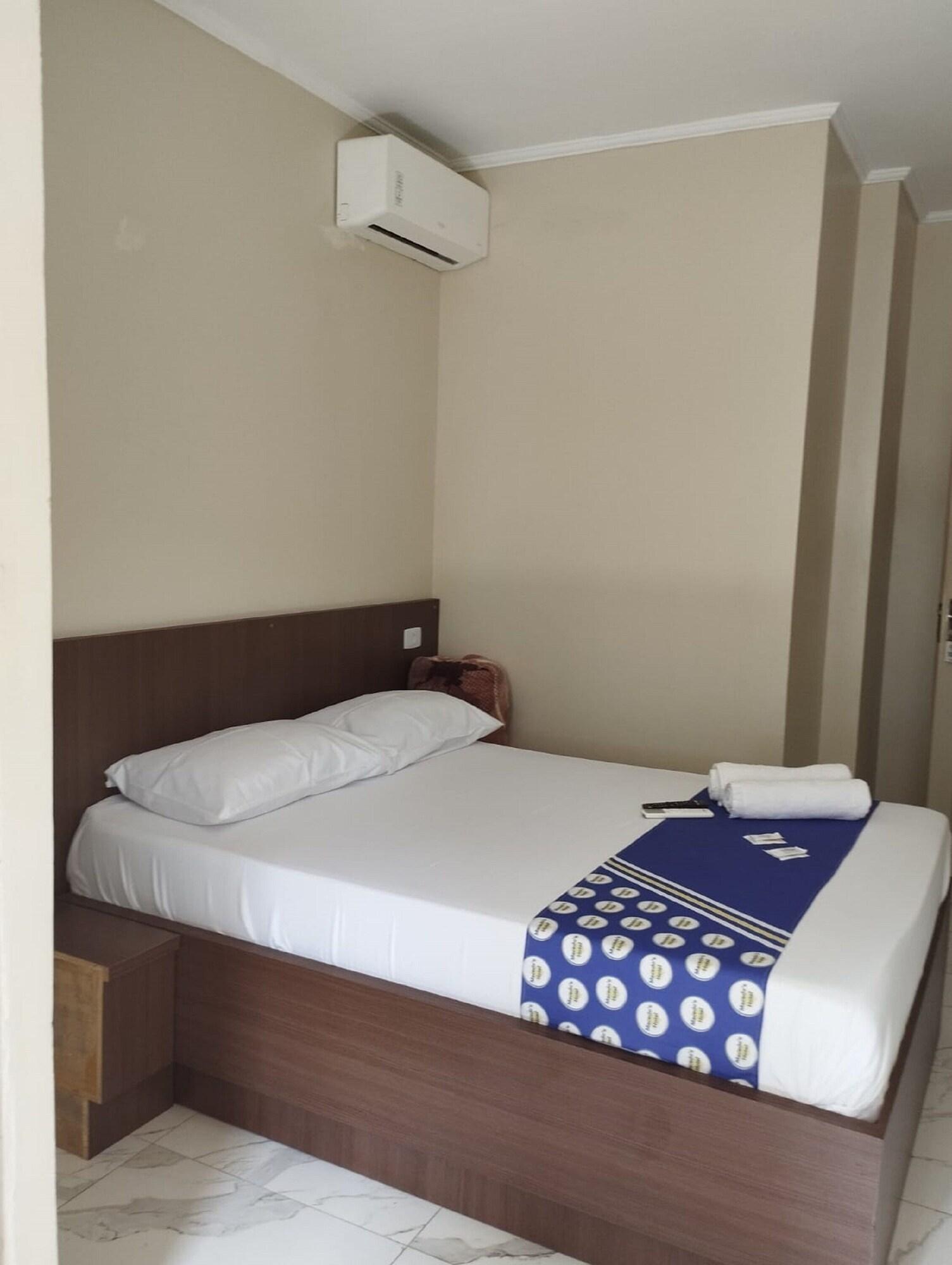 Varios OYO Hotel Macedo