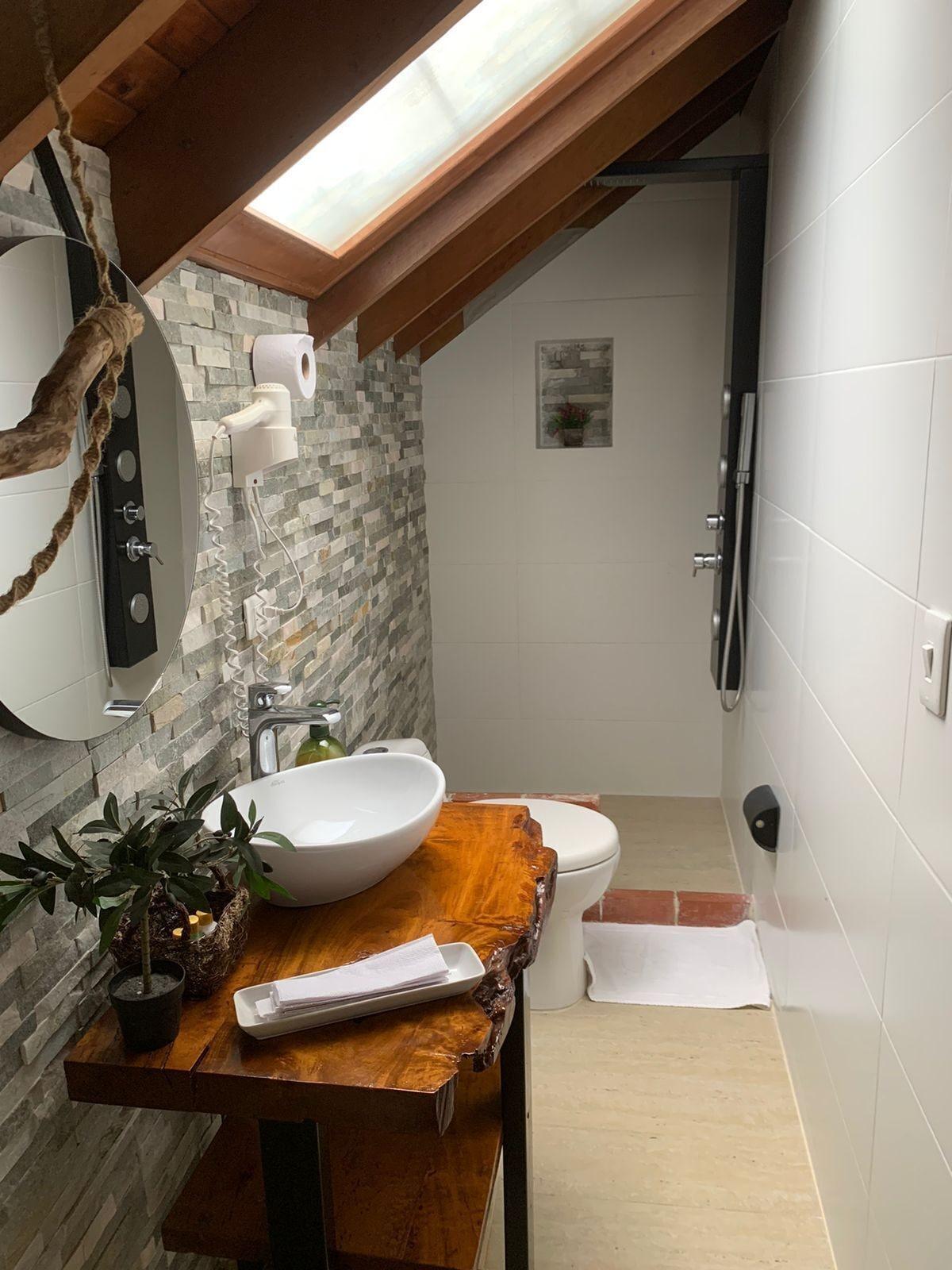 Equipamiento de Habitación HOTEL CASA MADERO