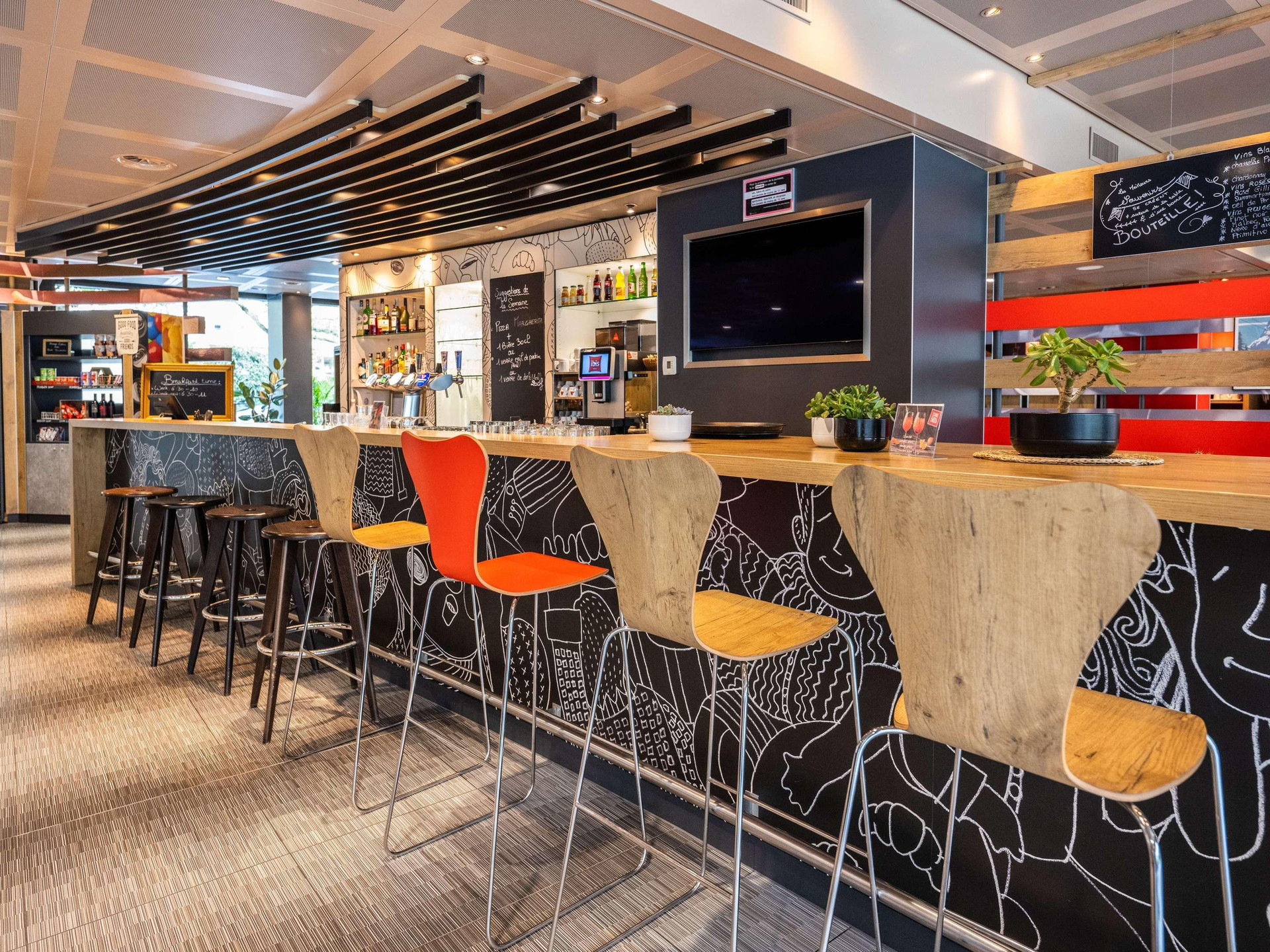 Bar/Salón ibis Geneve Centre Nations