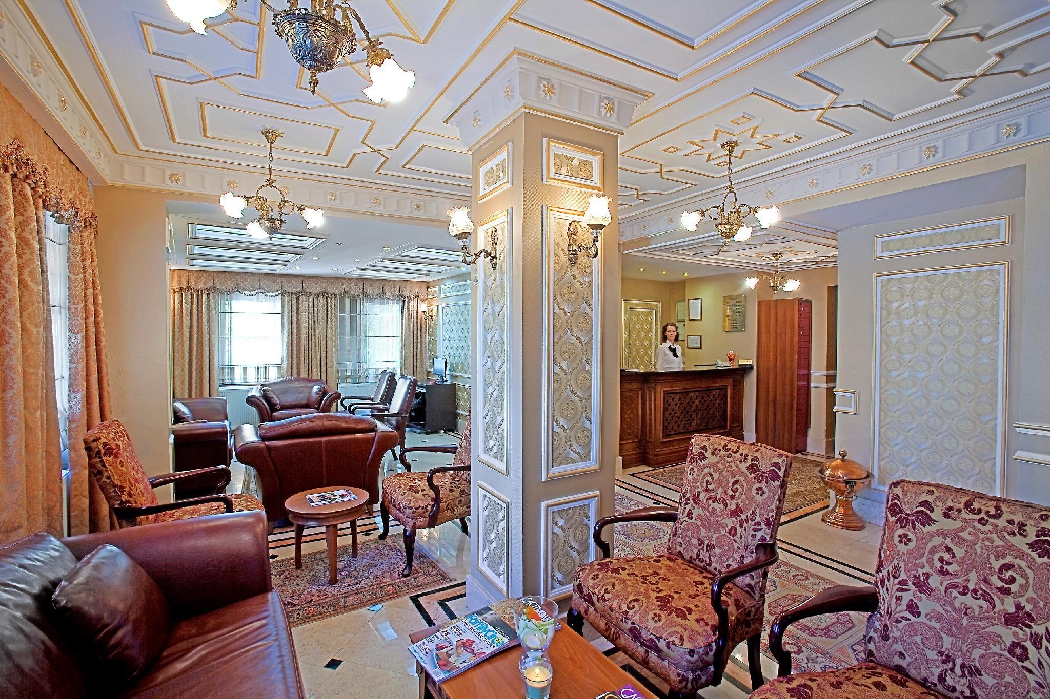 Vista Lobby Sumengen Hotel