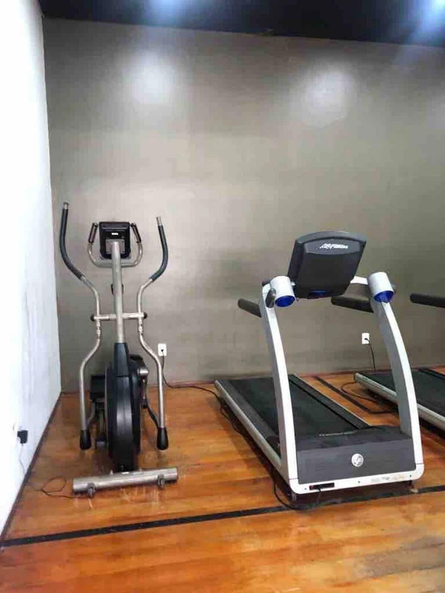 Gimnasio Completo em Hotel Localização Perfeita