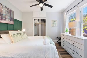 Alquiler Vacacional - New 1BR in the heart of LR.  Close to Medical Center and Downtown!