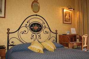 Alojamiento - Hotel Santiago