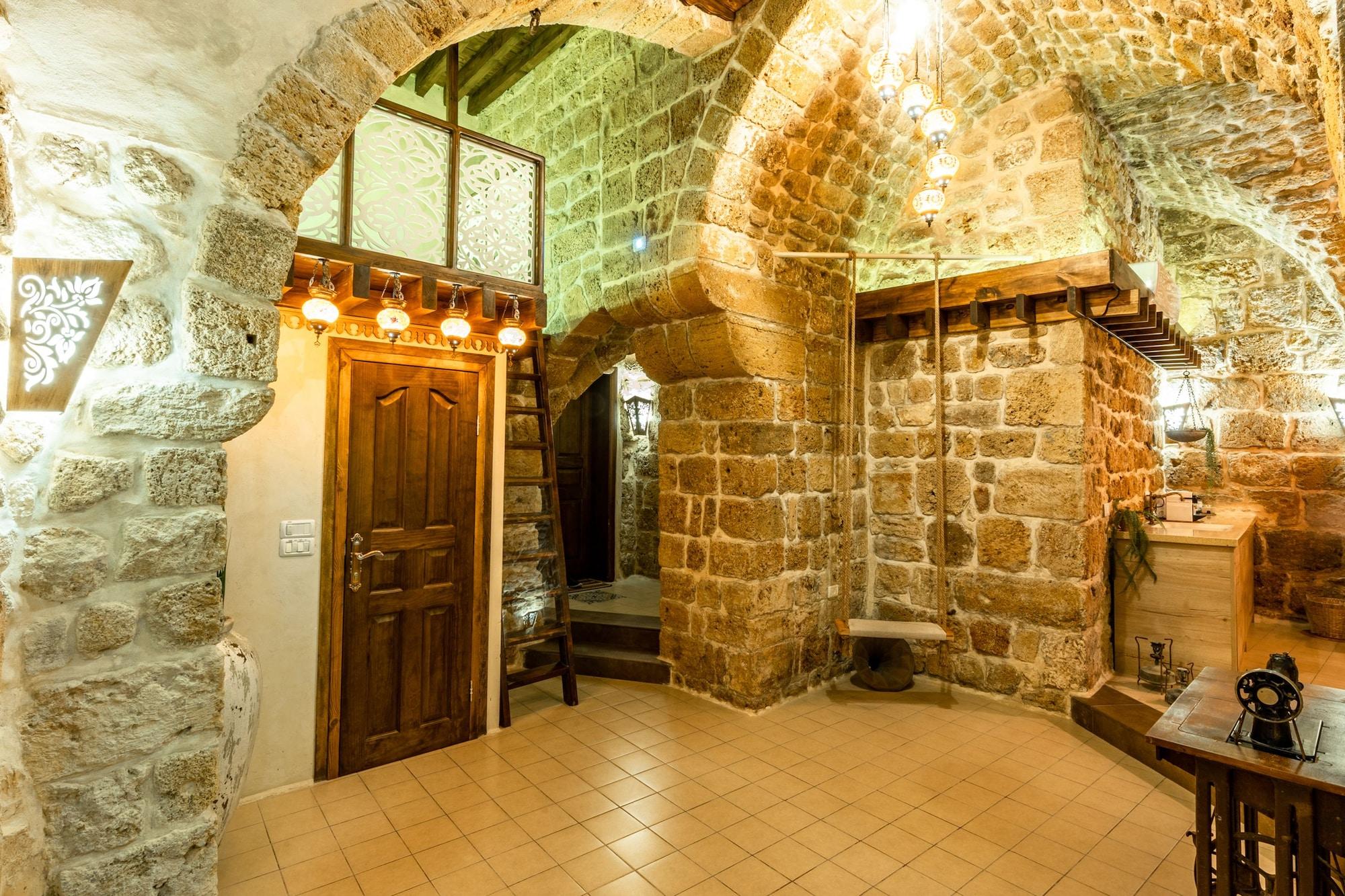 Vista Lobby Zidan Sarai Suite