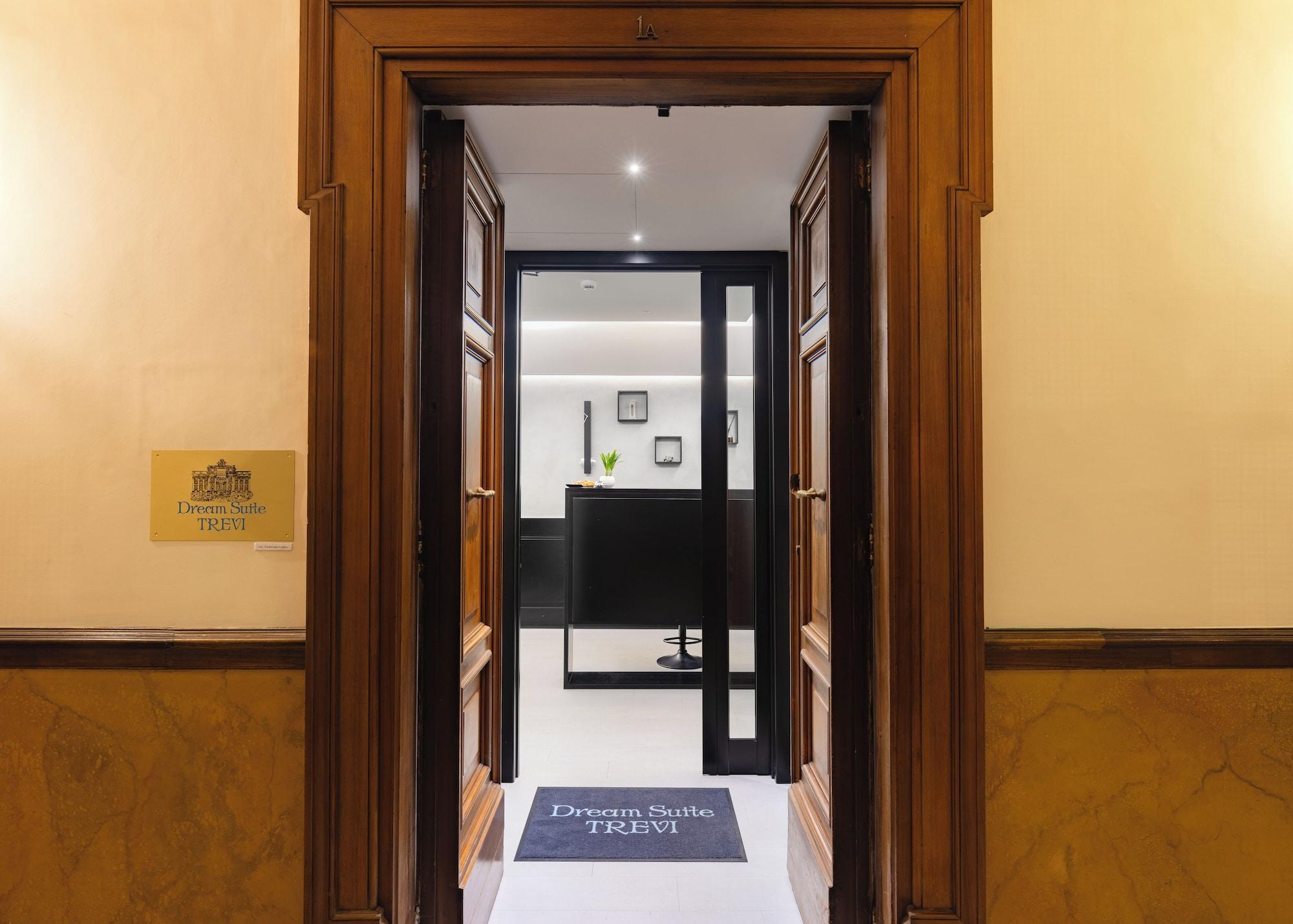 Vista Lobby Dream Suite Trevi