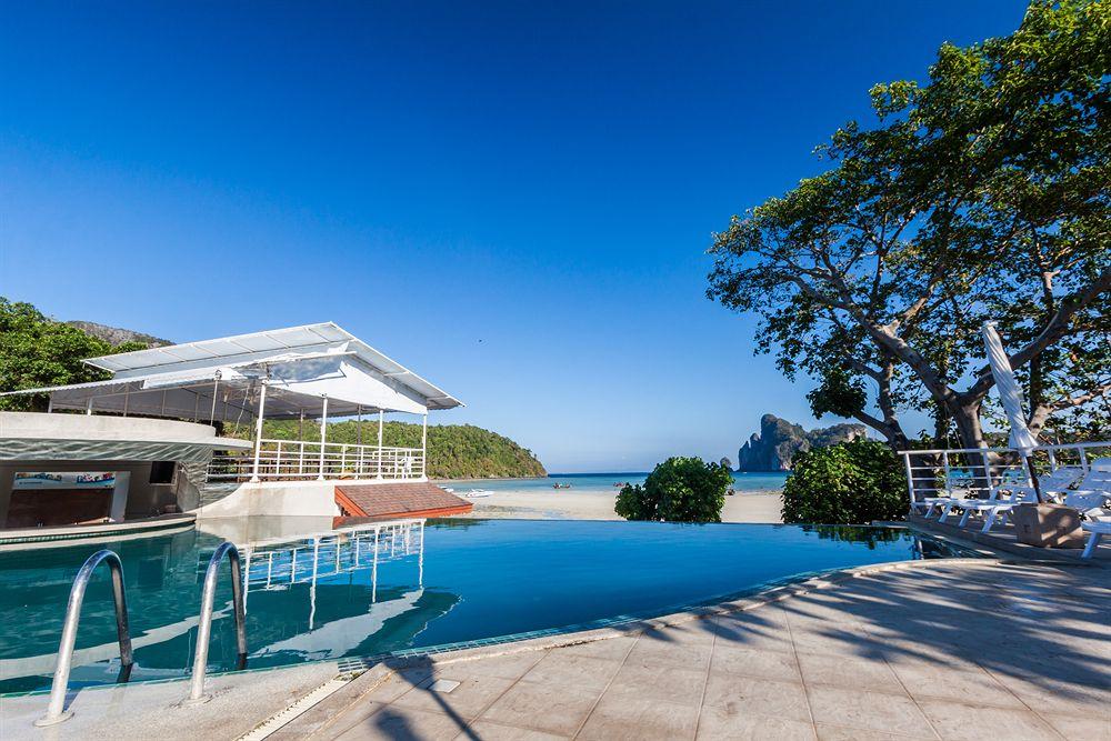 Vista da piscina PP Princess Resort