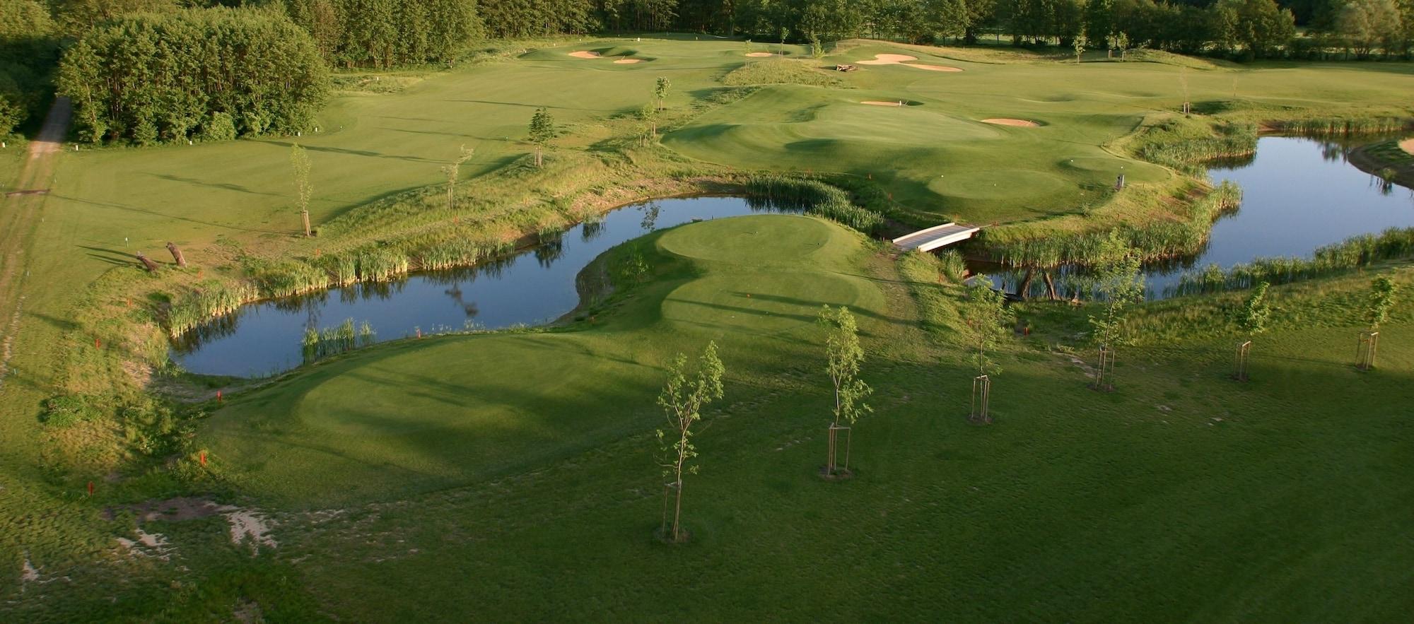 Campo de Golf Familien Hotel Krainz