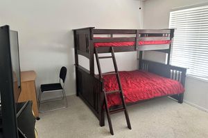 Alquiler Vacacional - 3-bedroom house in superb Glendale with AC, WiFi. Enjoy your stay