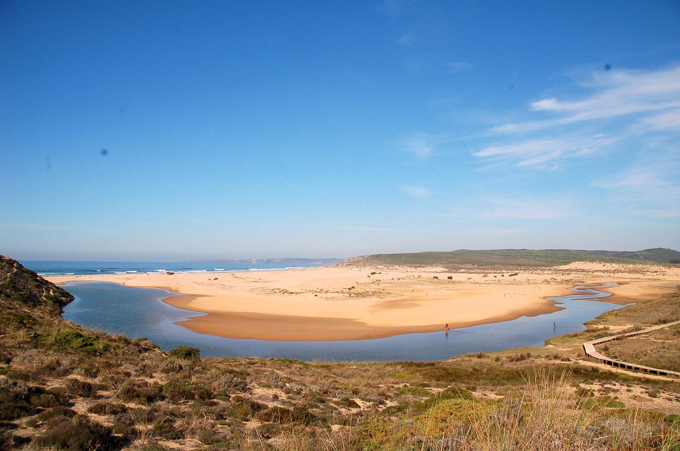 Playa Aldeia da Pedralva - Slow Village
