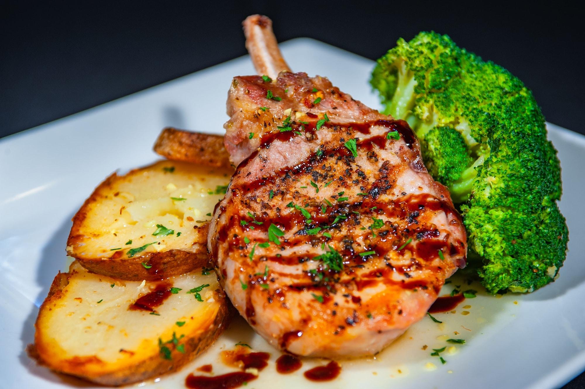 Restaurant Hilton Garden Inn Chicago OHare Airport