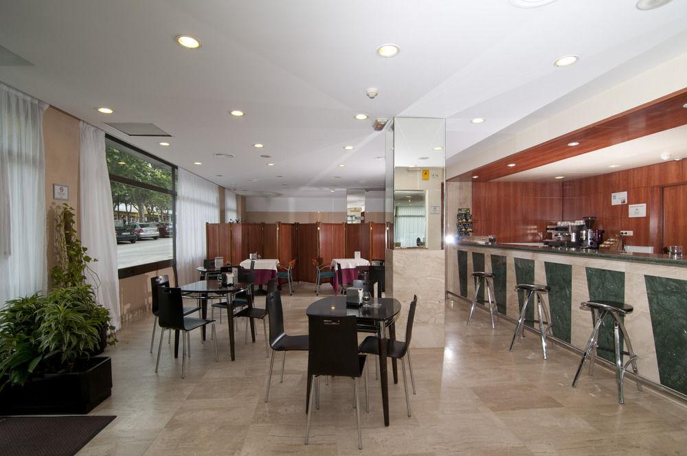 Bar/Salón Hotel HCC Ciutat De Berga