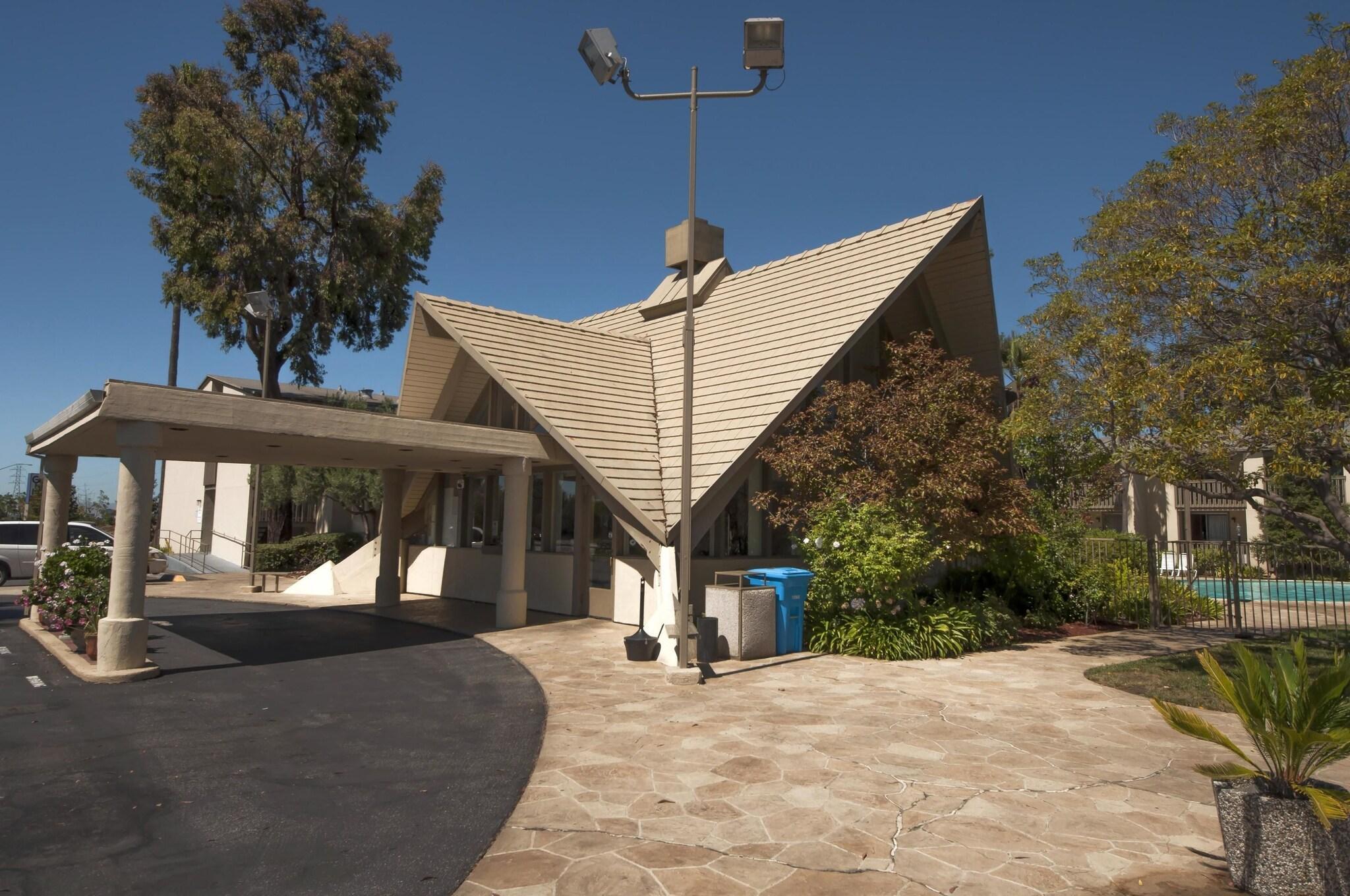 Varios Good Nite Inn - Redwood City