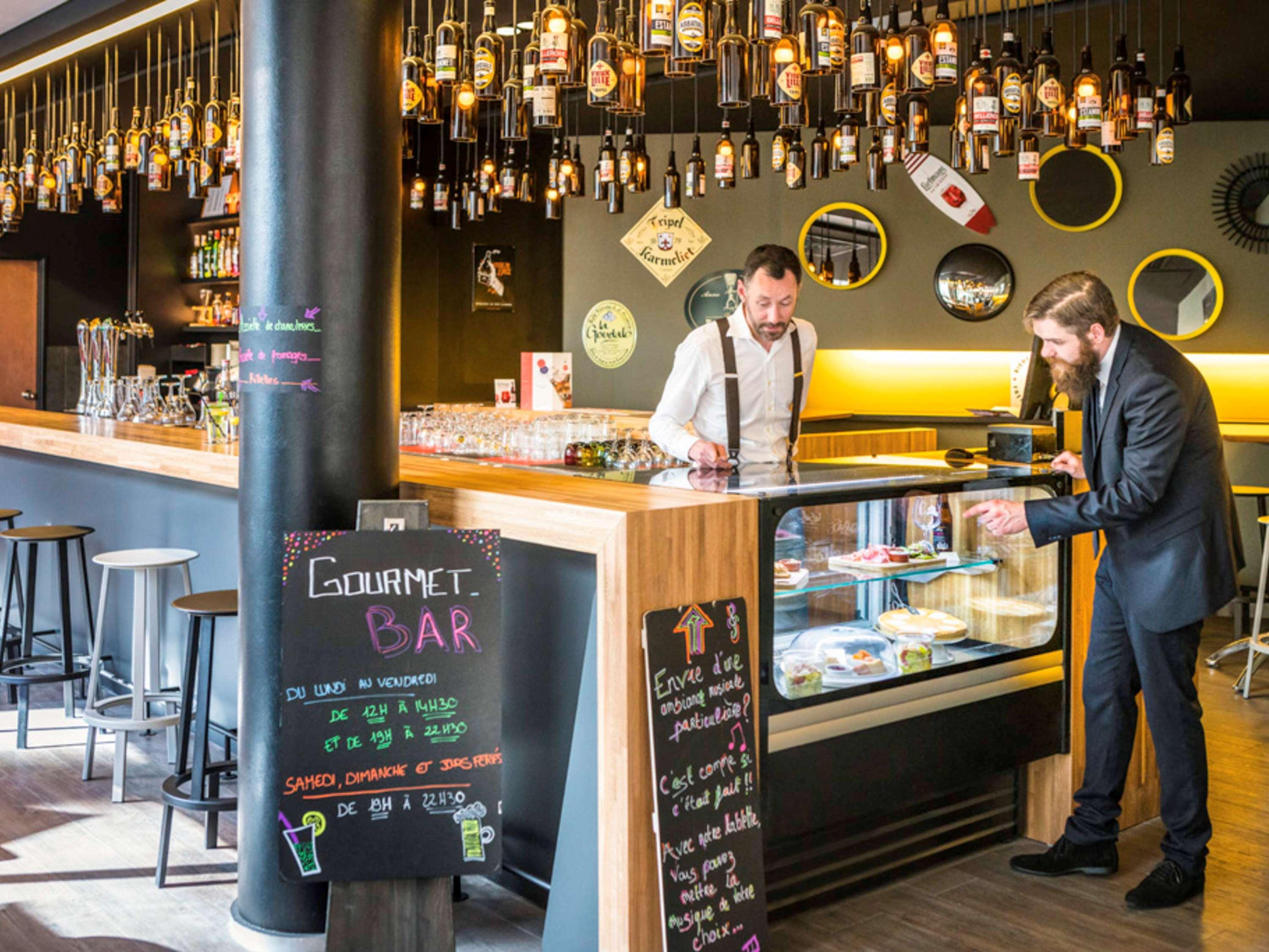 Bar/Salón Novotel Lille Centre Gares