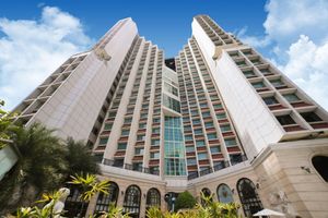Alojamiento - Hotel The Royal Plaza