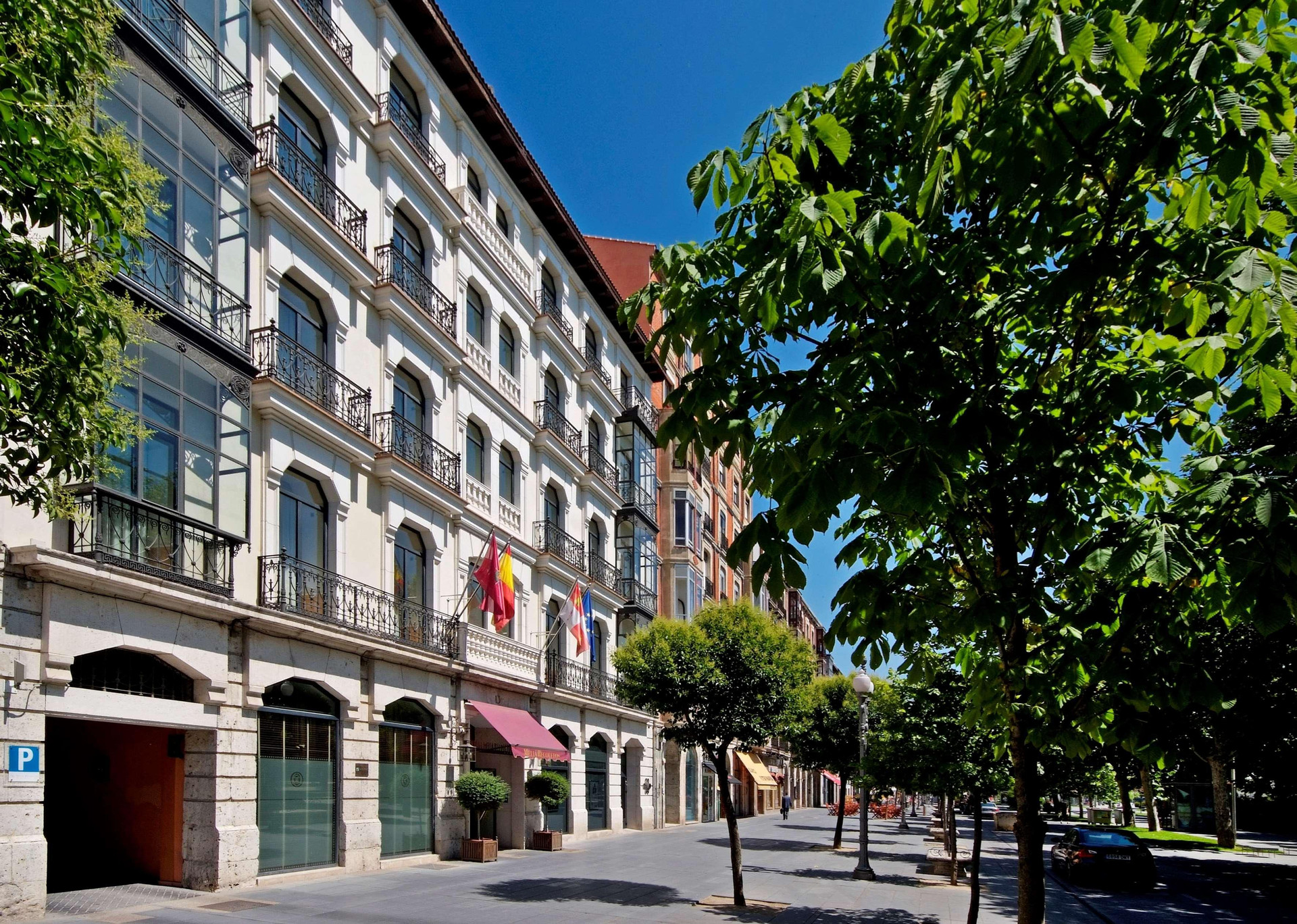 Vista Exterior Hotel Valladolid Recoletos