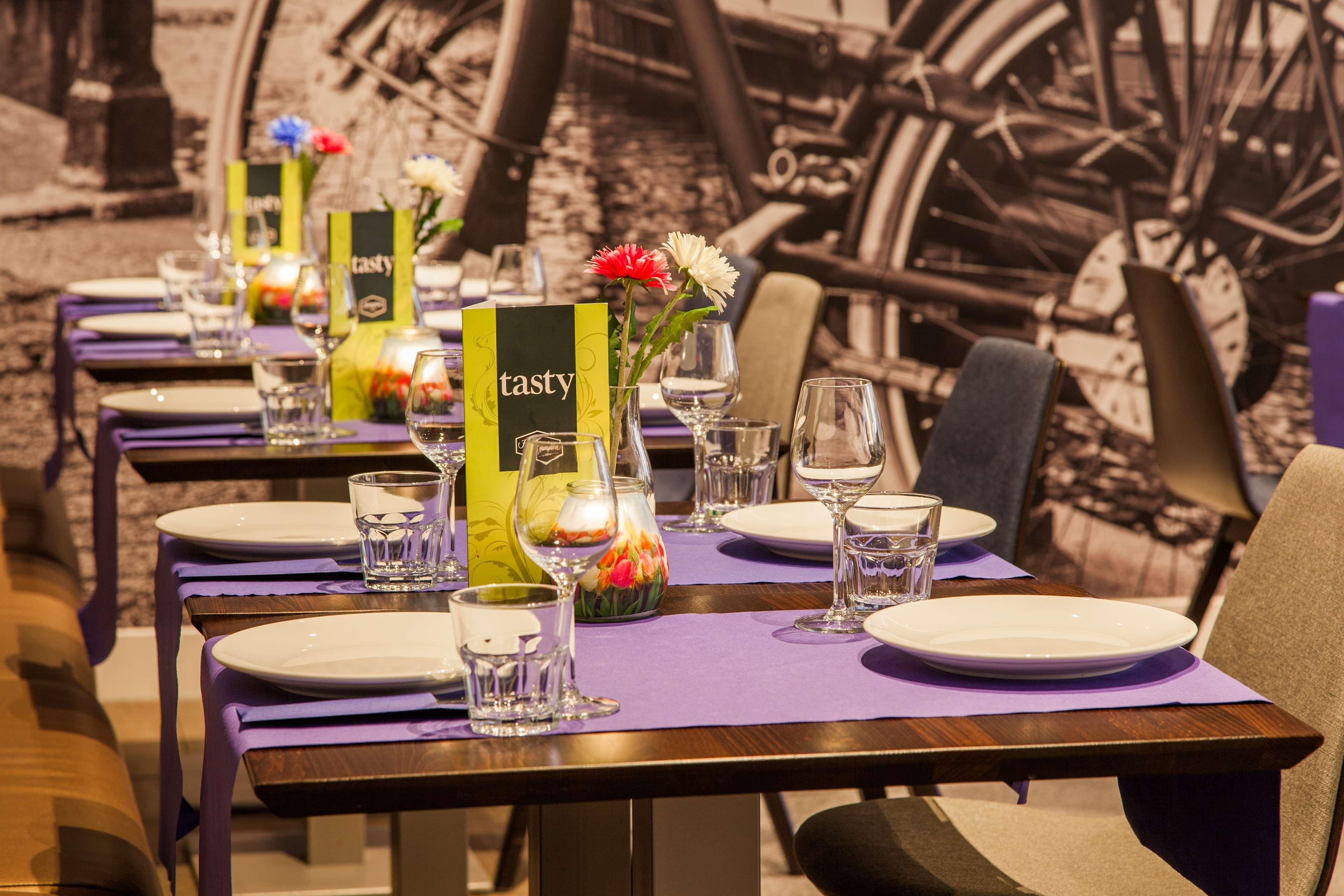 Restaurant Hampton by Hilton Amsterdam Centre East