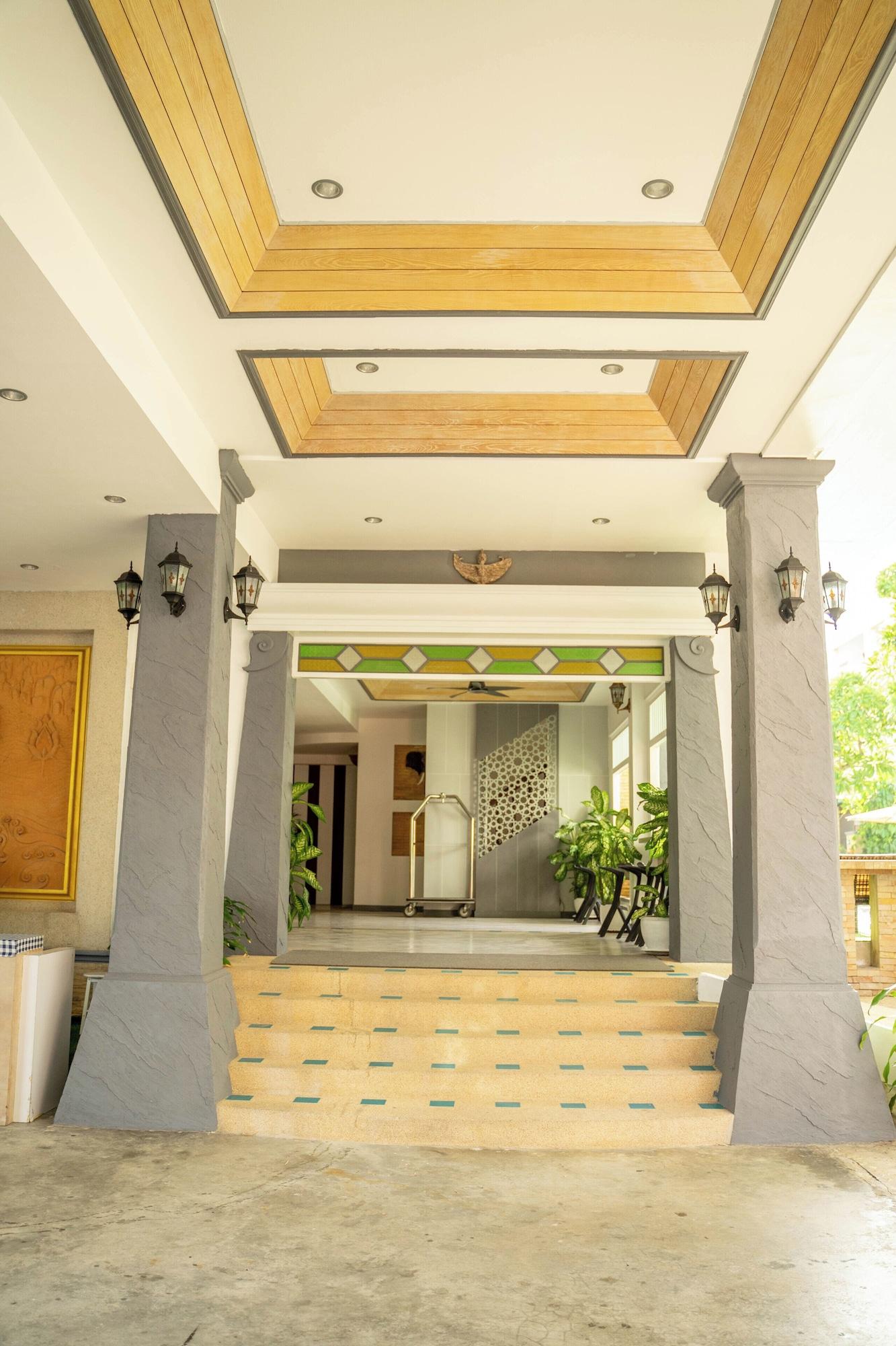 Vista Exterior La Vintage Resort