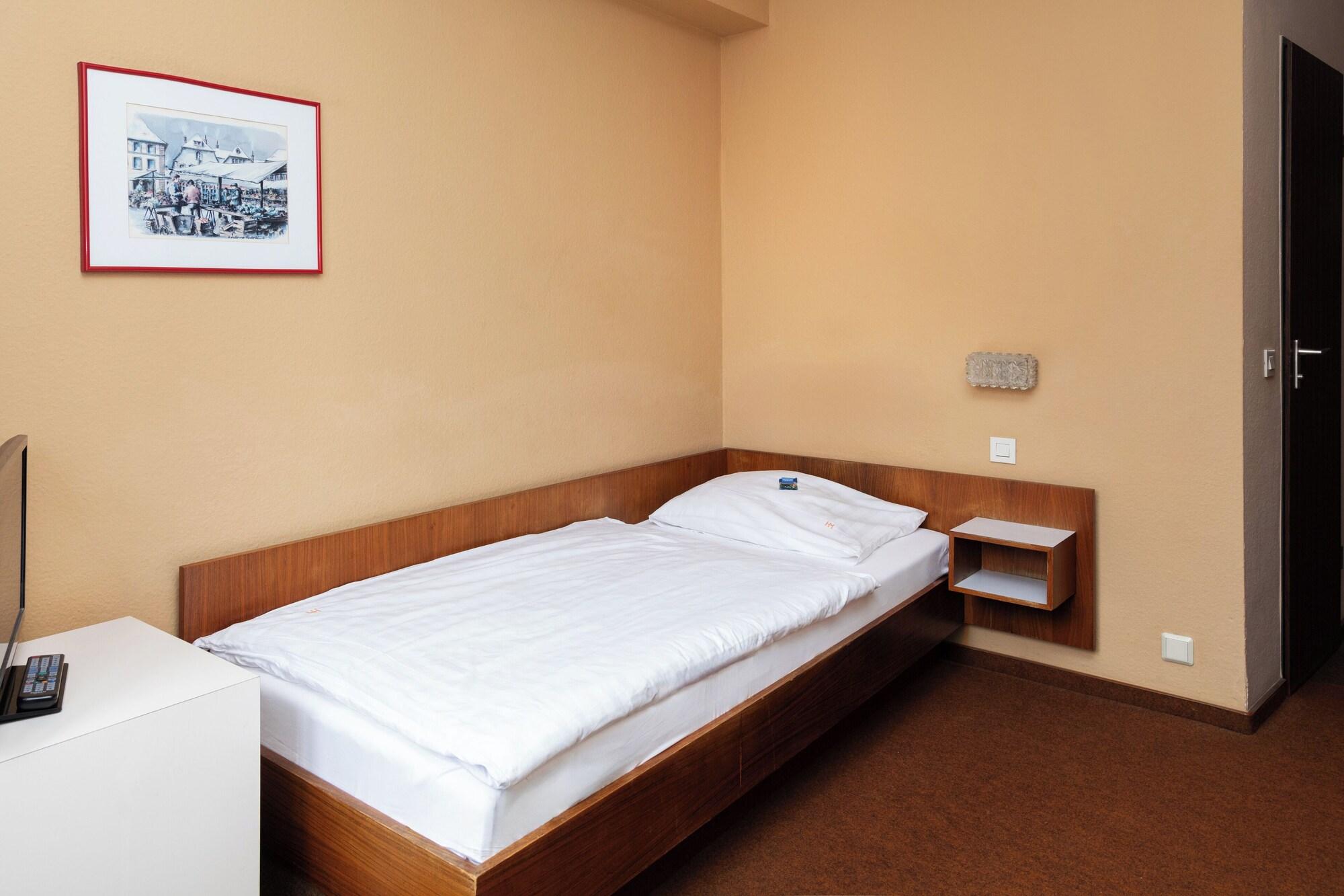 Habitación Hotel Meran Hallenbad & Sauna