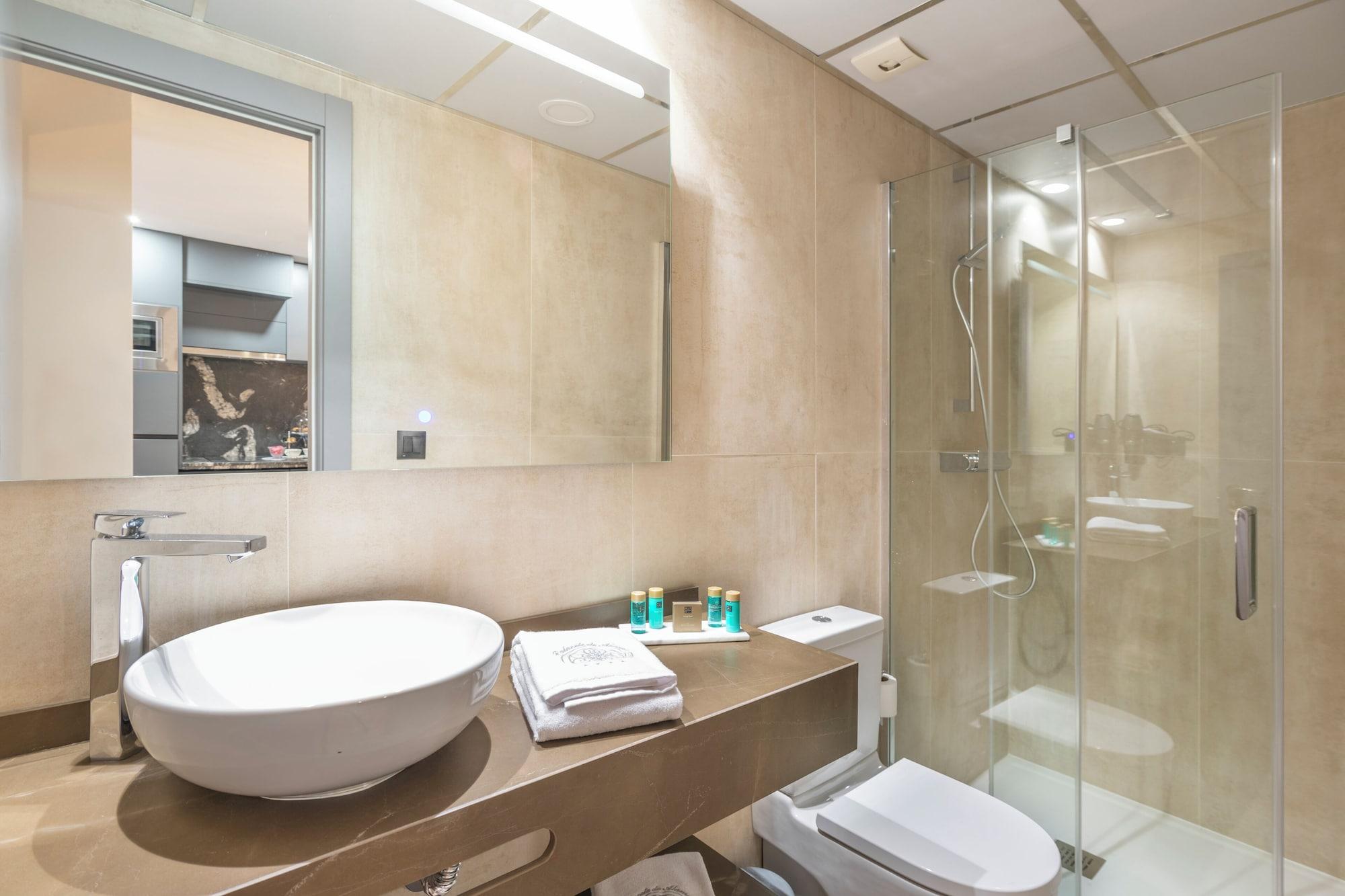 Equipamiento de Habitación Palacete de Álamos Apartamentos