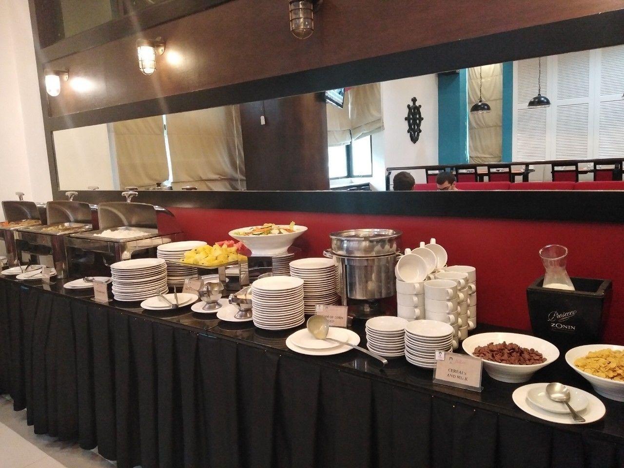 Restaurant SanTomas Suites