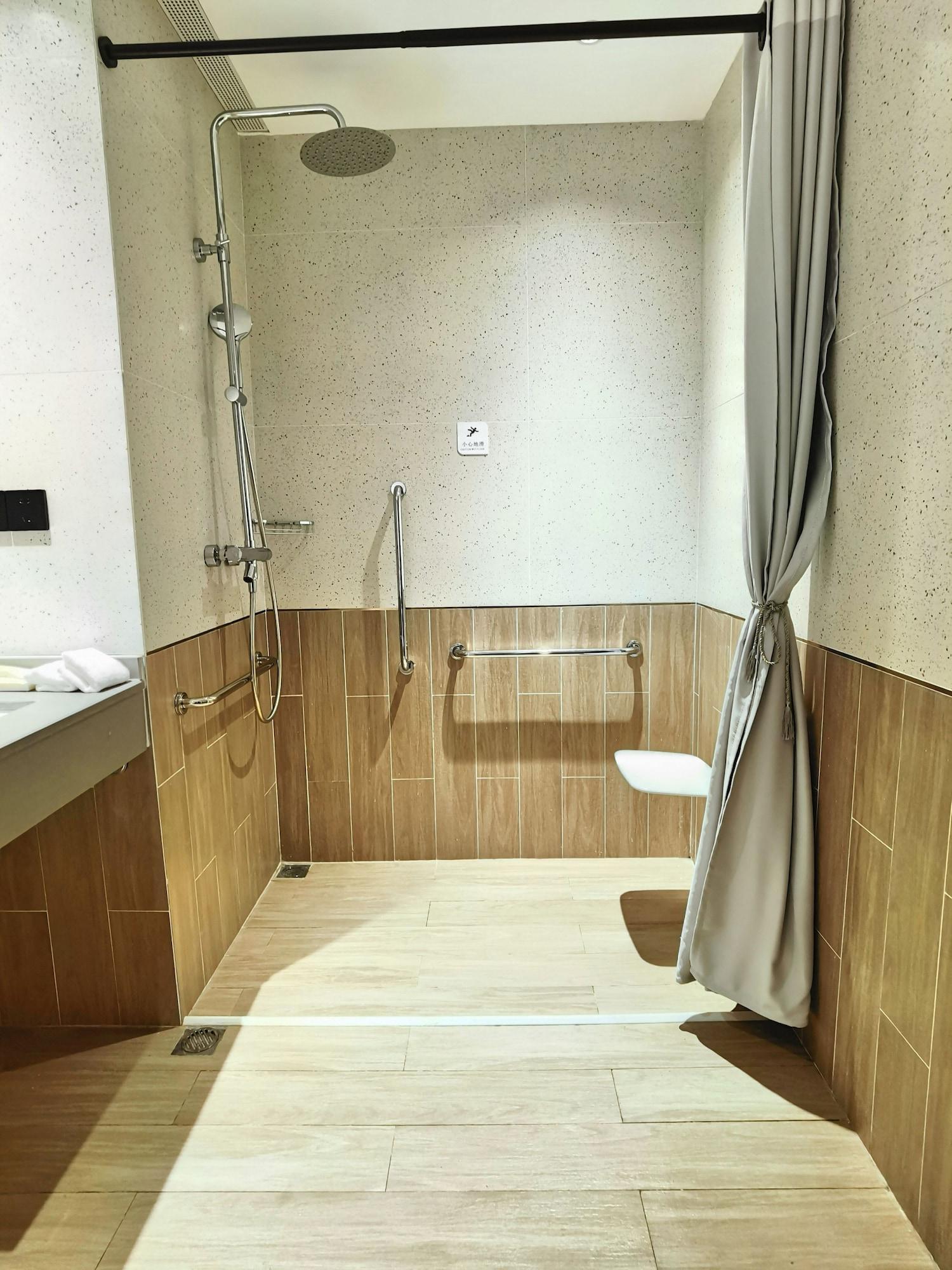 Comodidades del Alojamiento Hilton Garden Inn Hefei Binhu New District