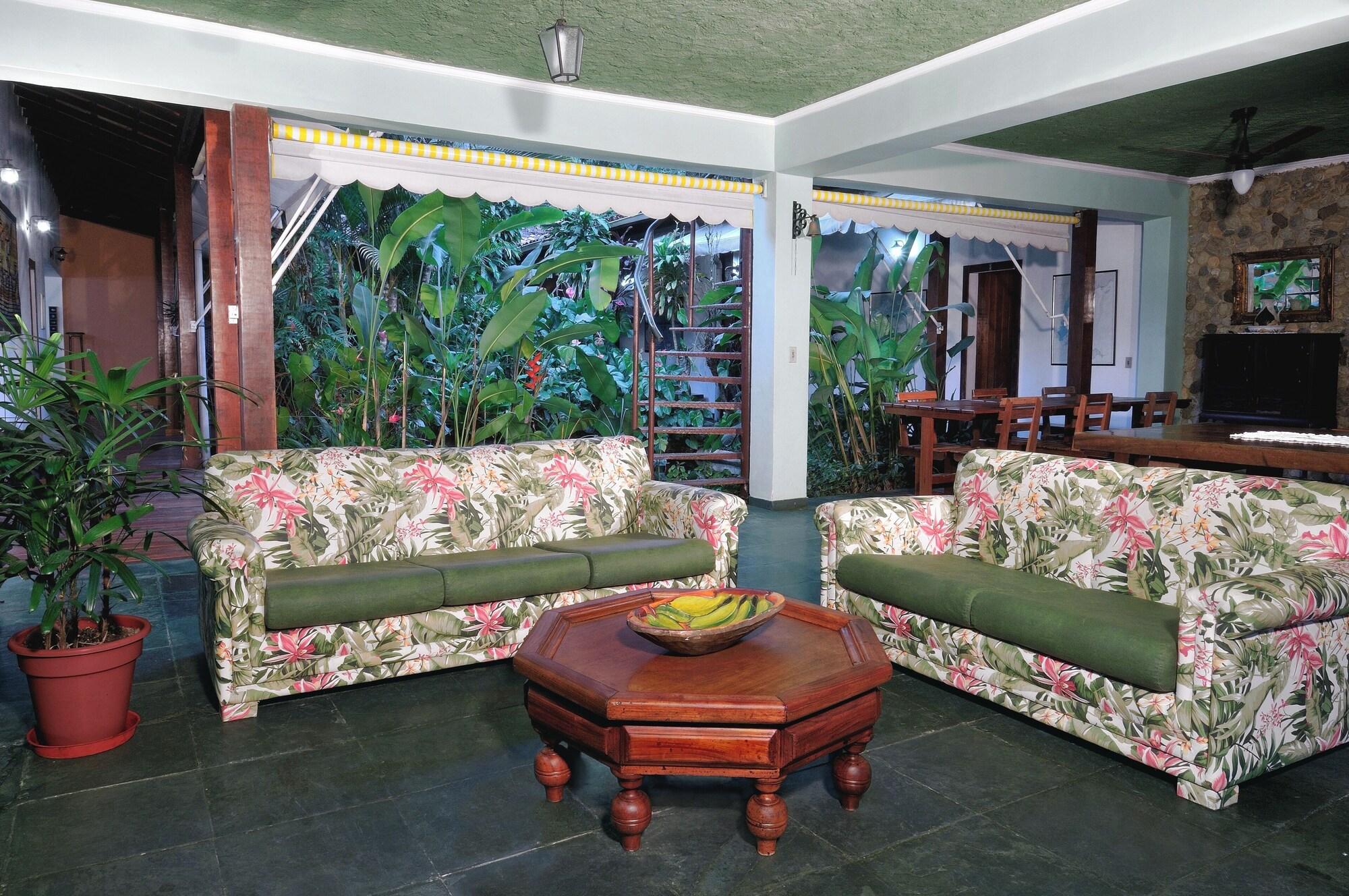 Vista Lobby Pousada Tarituba