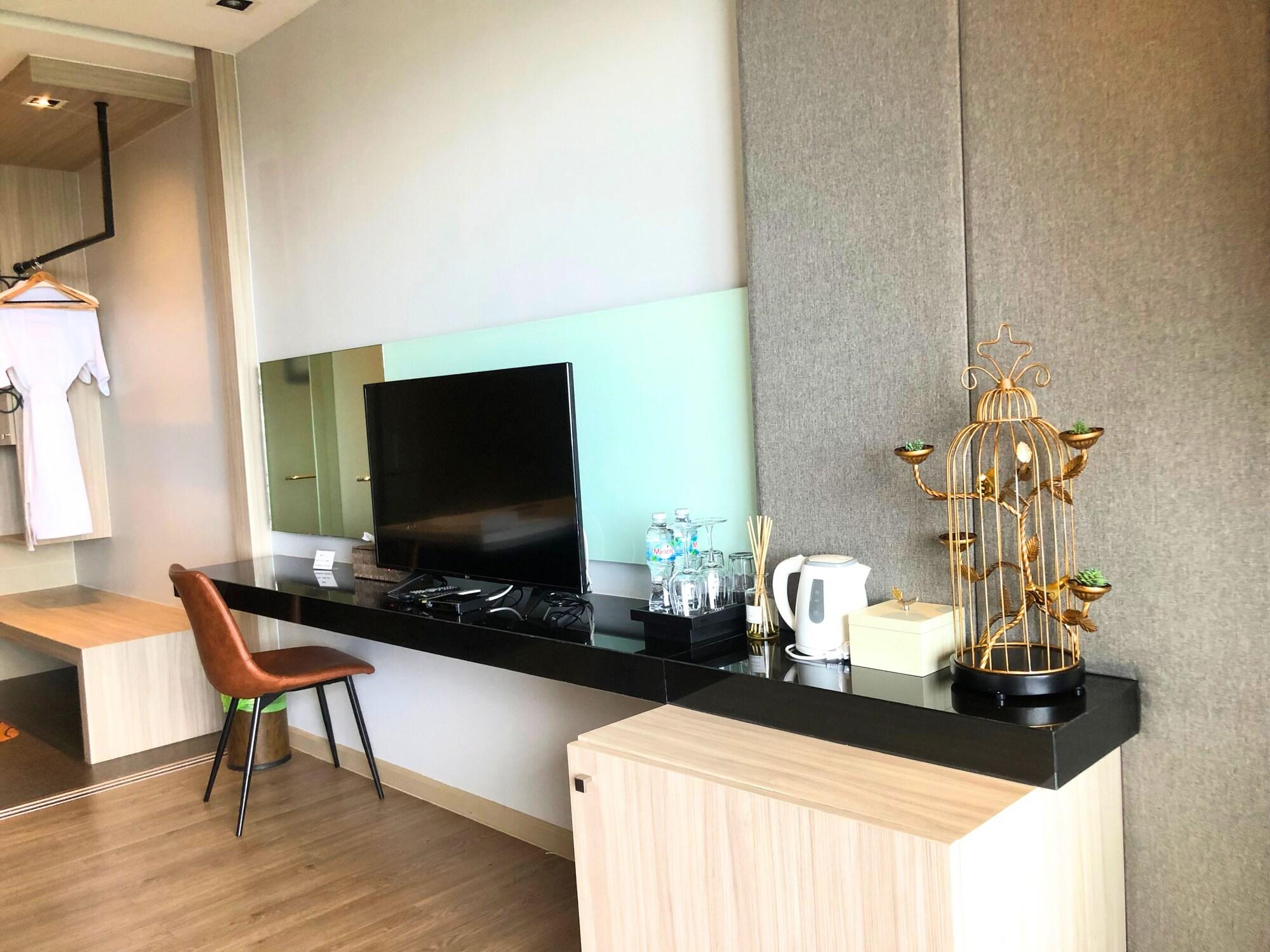 Set de Habitación Phuket View Coffee and Resort