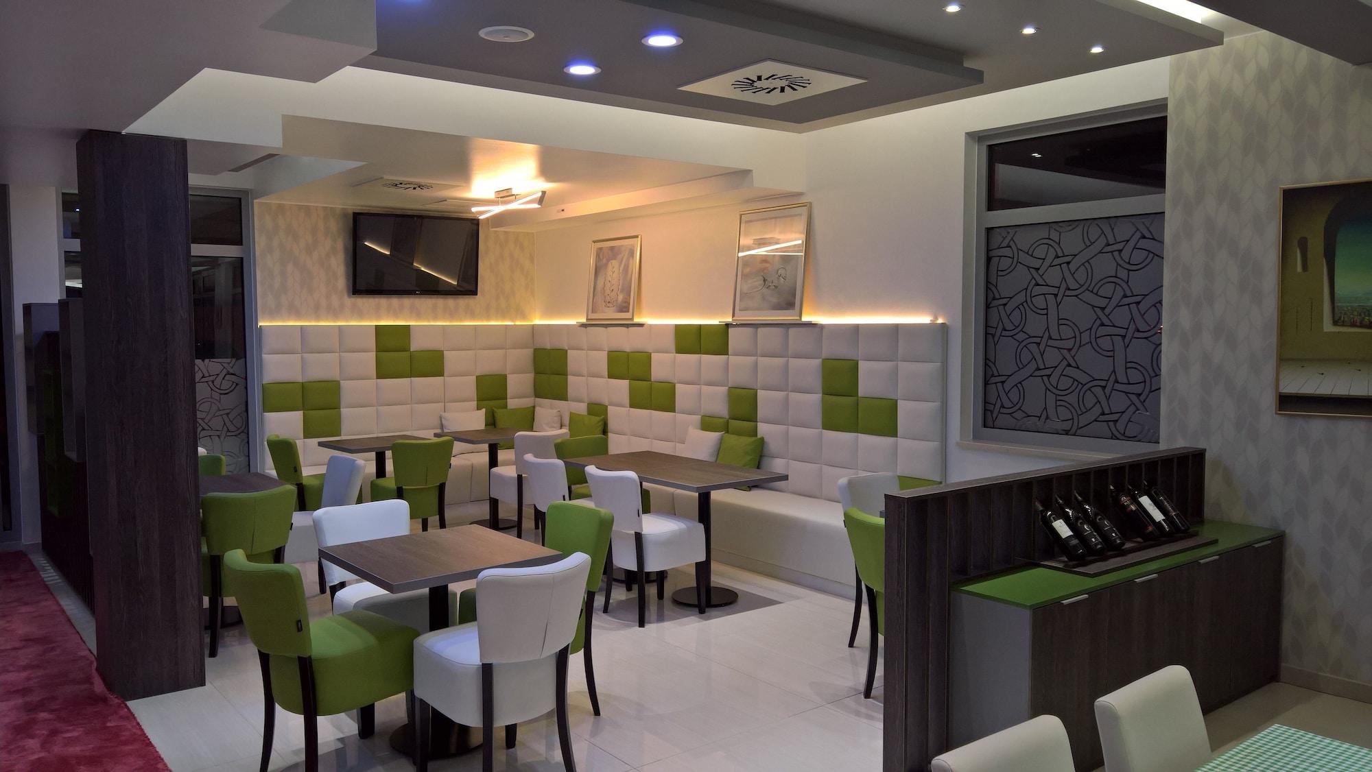 Bar/Salón Hotel Ivona Medjugorje