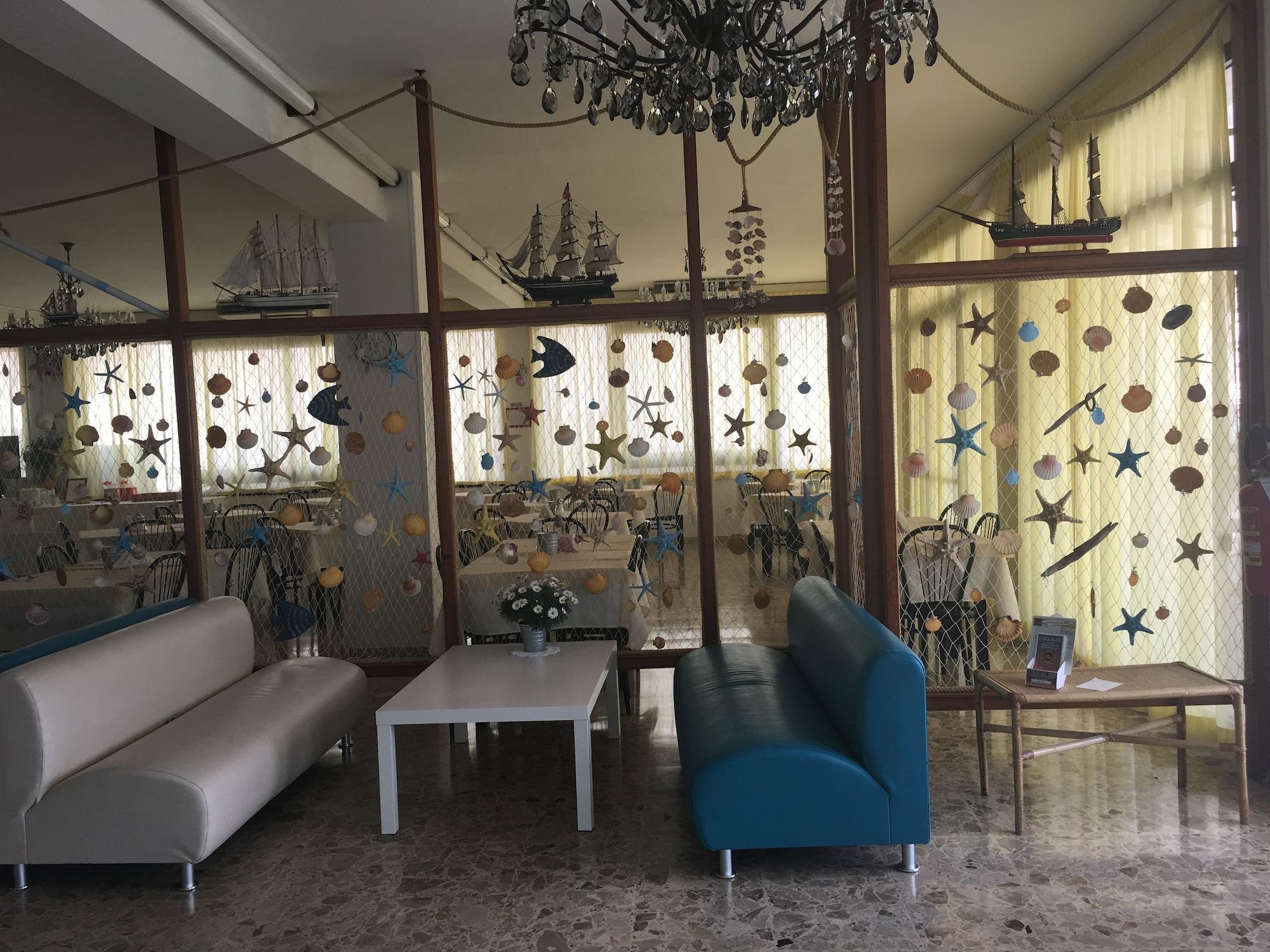Vista Lobby Hotel Lux