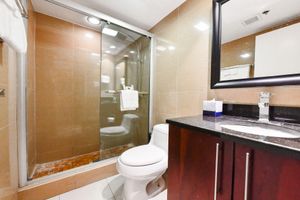 Alquiler Vacacional - 2 Bdrms, 3 Beds, 2 & Half Baths, 2 Balconies at Divi Village Golf & Beach Resort