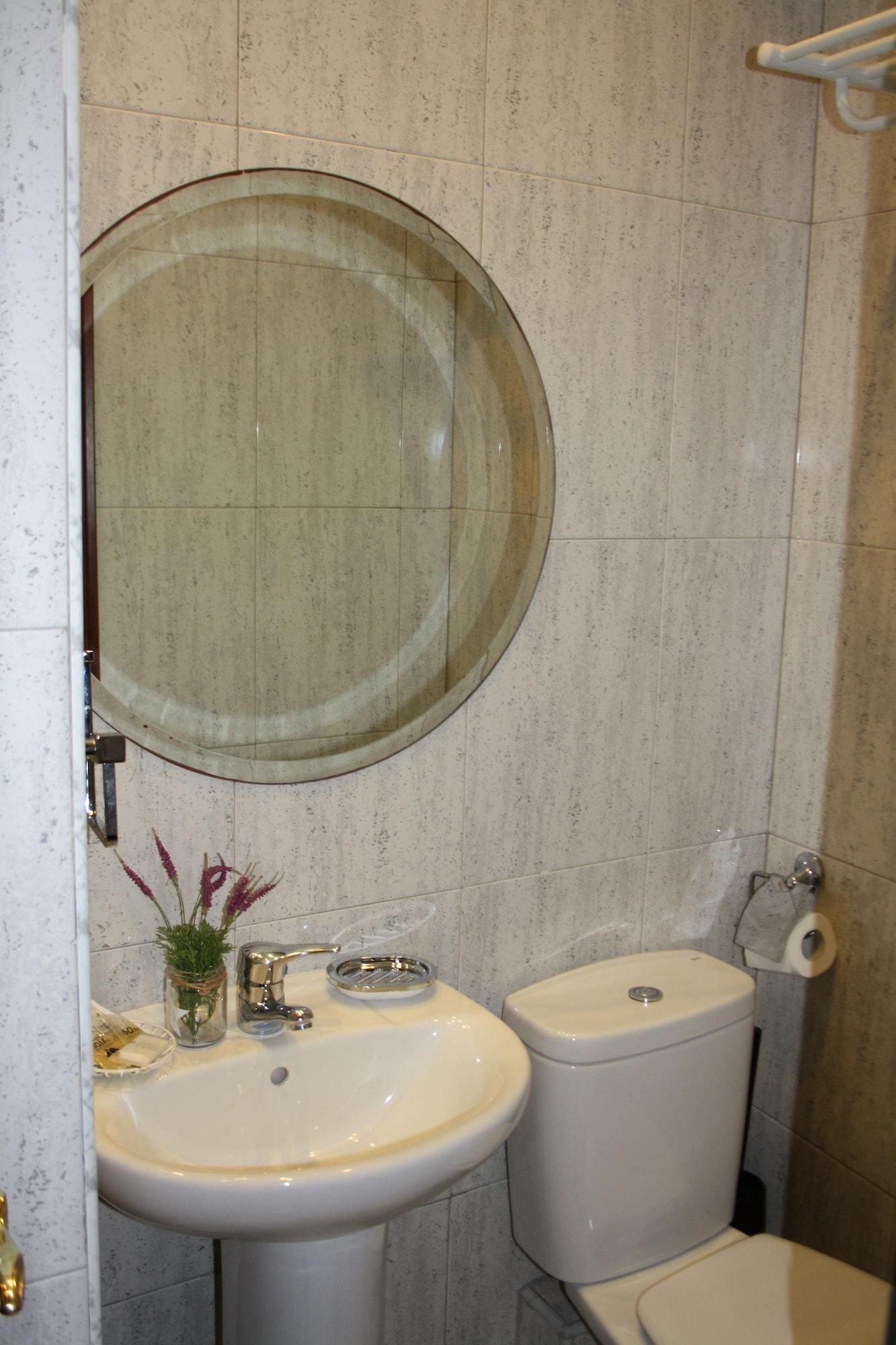 Equipamiento de Habitación Hostal Rofer