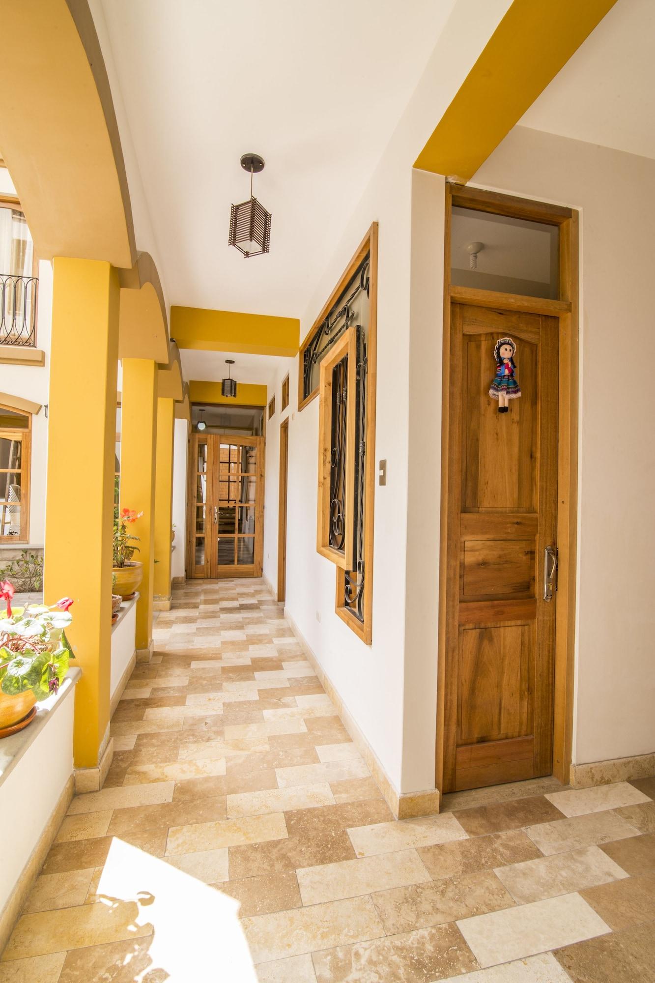Varios Hotel Suiza Peruana