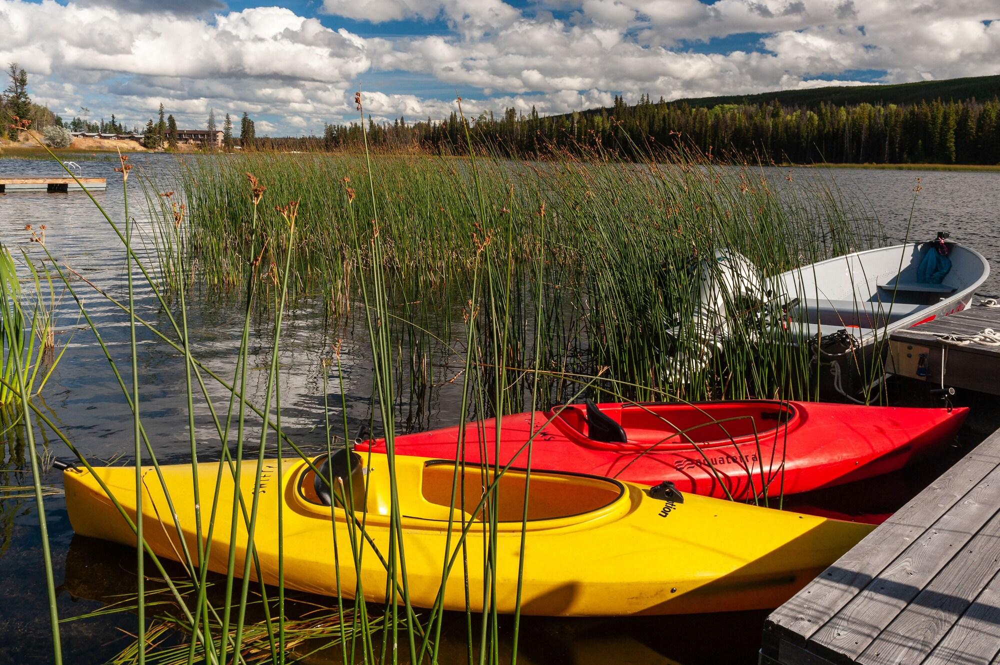 Varios Lac Le Jeune Resort